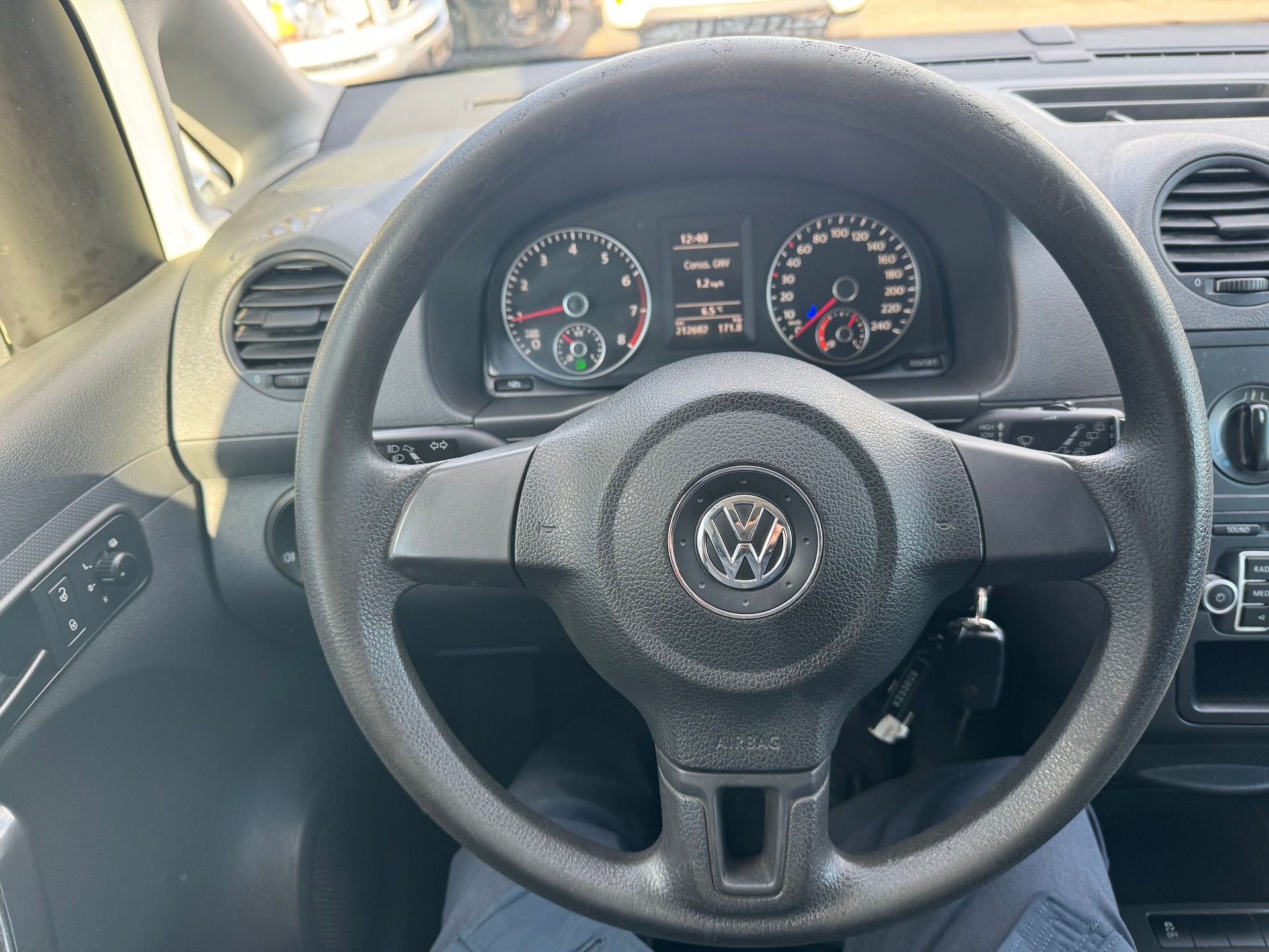 VW Caddy Maxi 2.0 EcoFuel-image-11