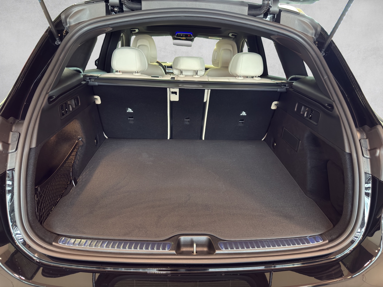 MERCEDES-BENZ GLC 450d 4Matic 9G-Tronic-image-13