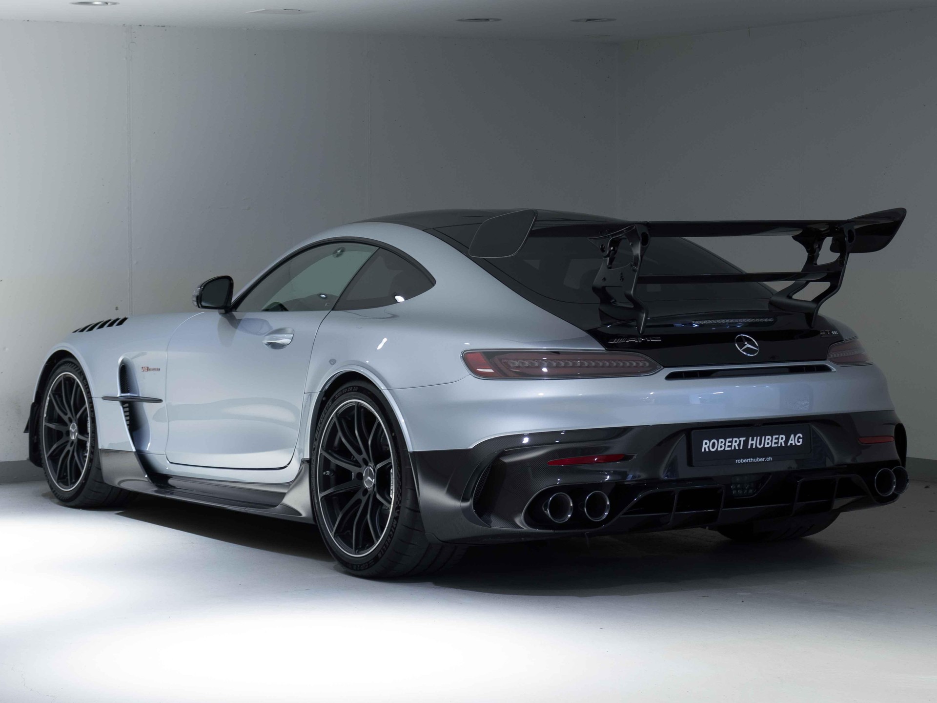 MERCEDES-BENZ AMG GT Black Series-image-3
