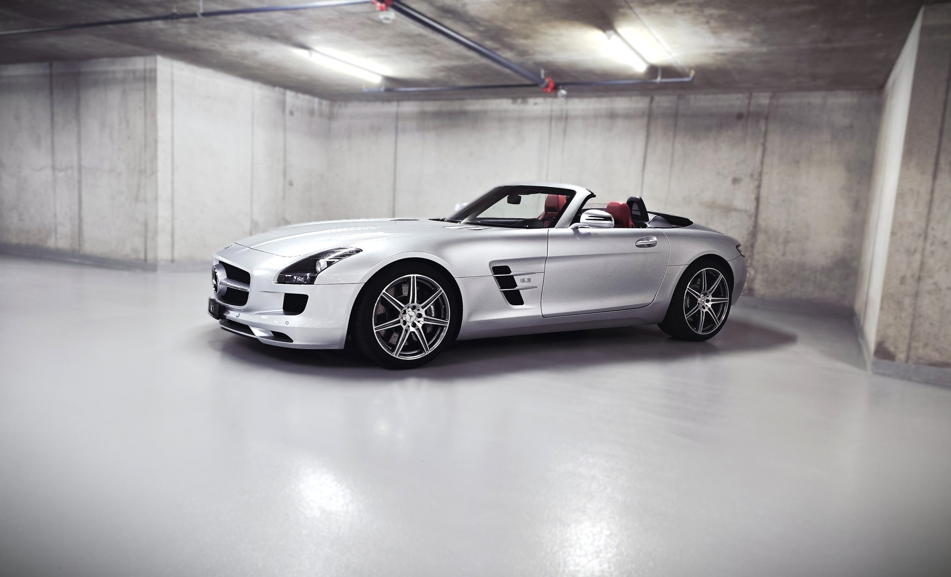 MERCEDES-BENZ SLS 63 AMG Speedshift-image-3