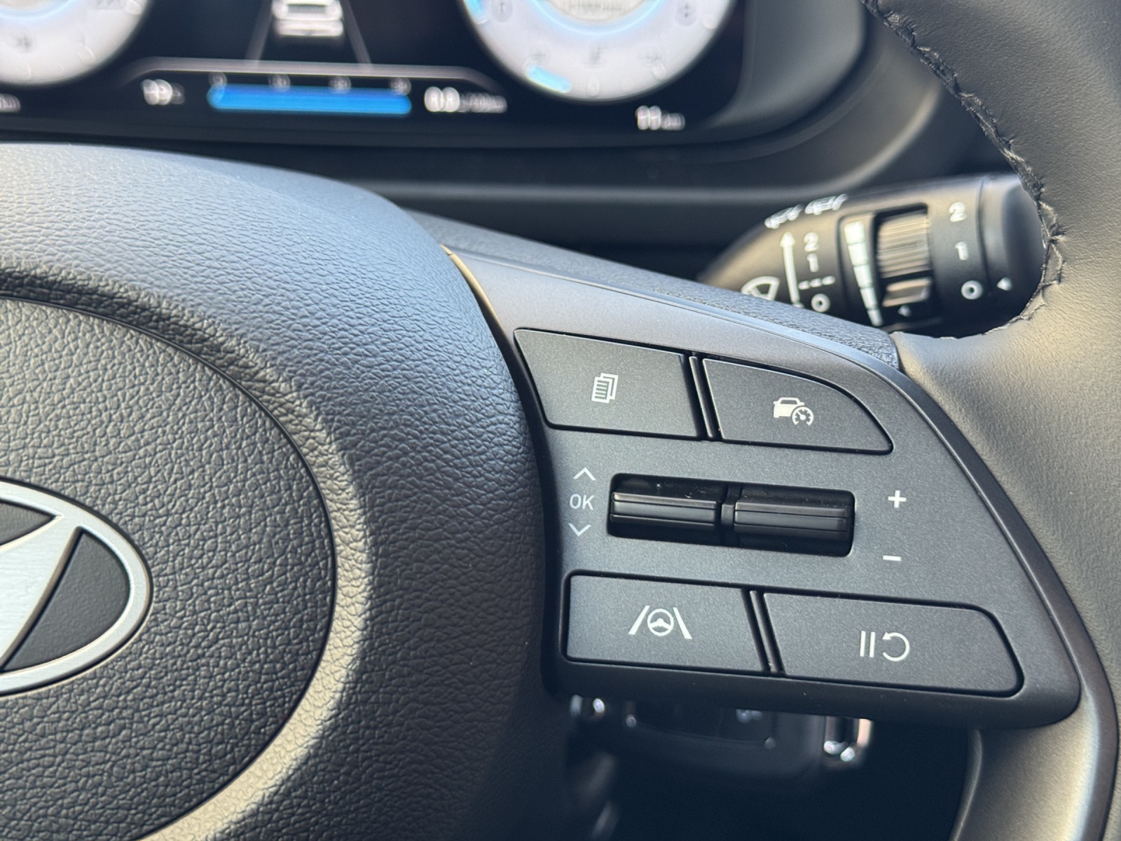 HYUNDAI i20 1.0 T-GDi Origo-image-8