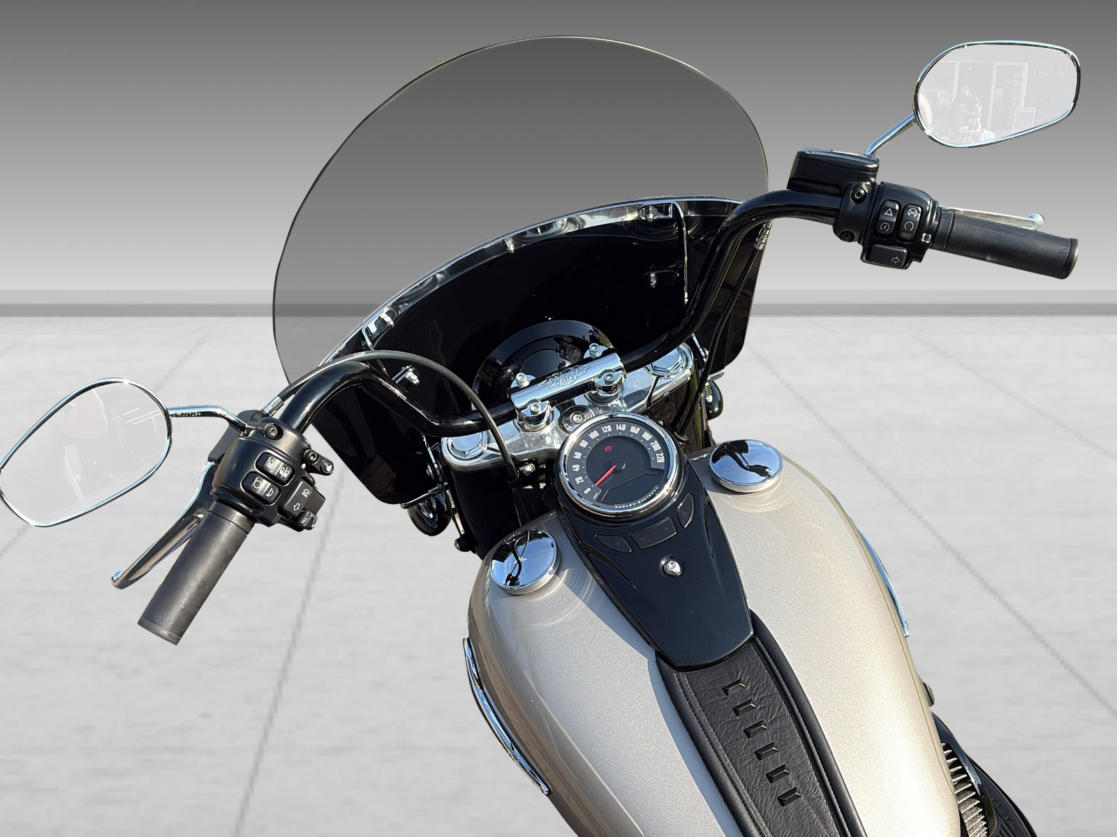 HARLEY-DAVIDSON FLHCS Heritage Classic 114 ABS-image-7
