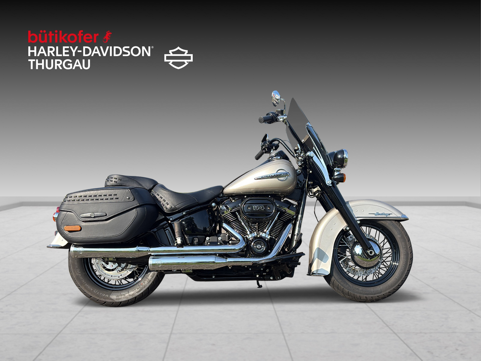 HARLEY-DAVIDSON FLHCS Heritage Classic 114 ABS-showroom-element-1