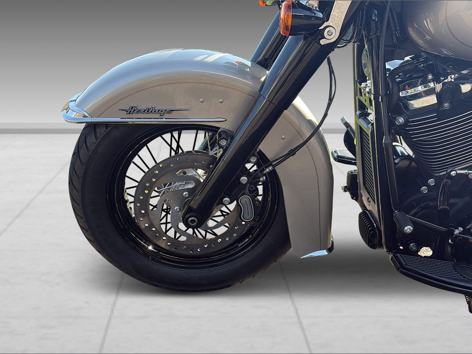 HARLEY-DAVIDSON FLHCS Heritage Classic 114 ABS-image-5