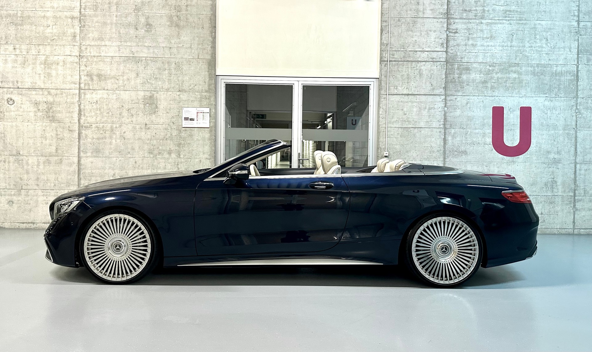 MERCEDES-BENZ S 63 AMG Cabriolet 4Matic Speedshift MCT-image-2