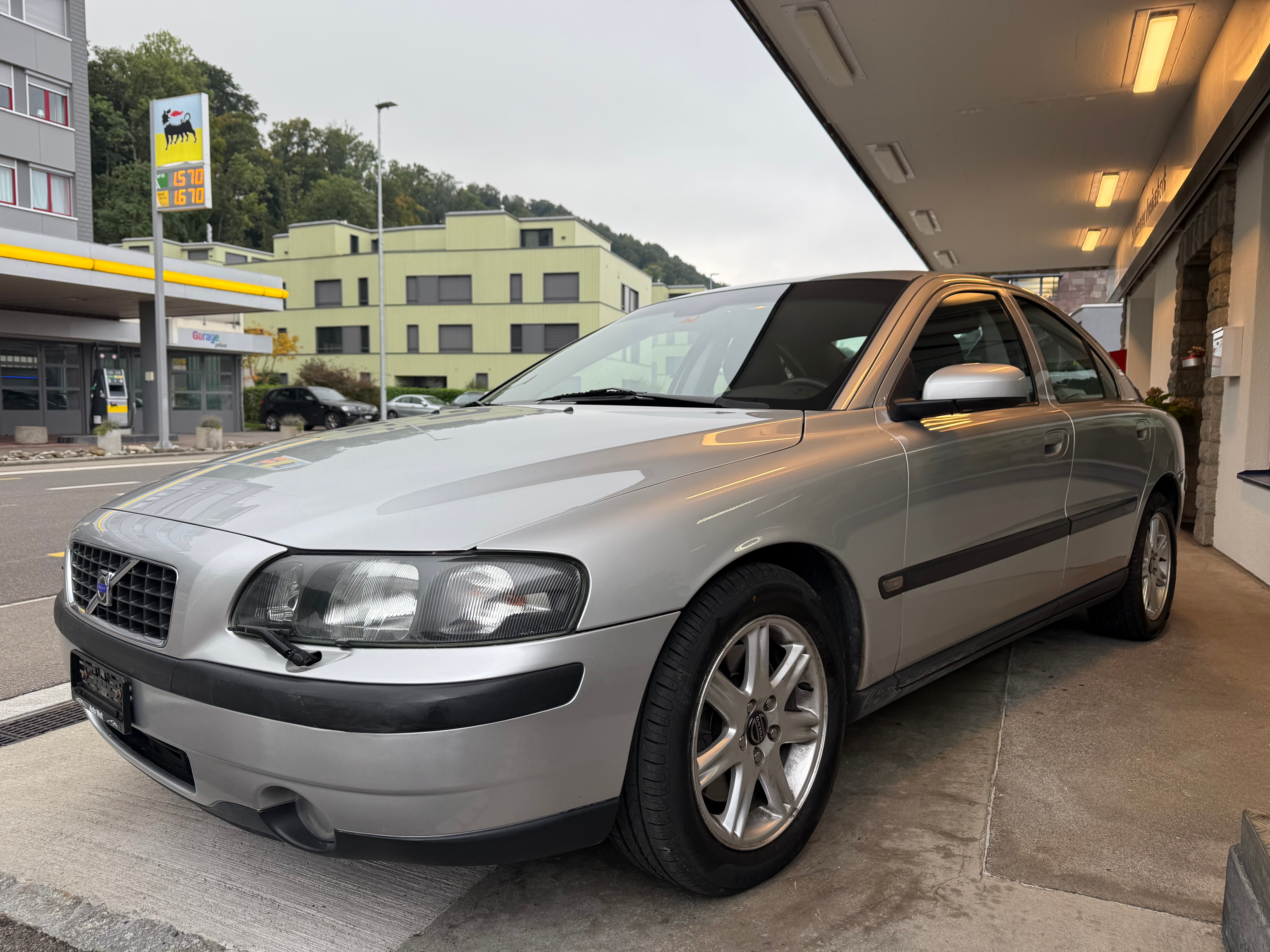 VOLVO 2.0 T5 Summum S/S — slika 2
