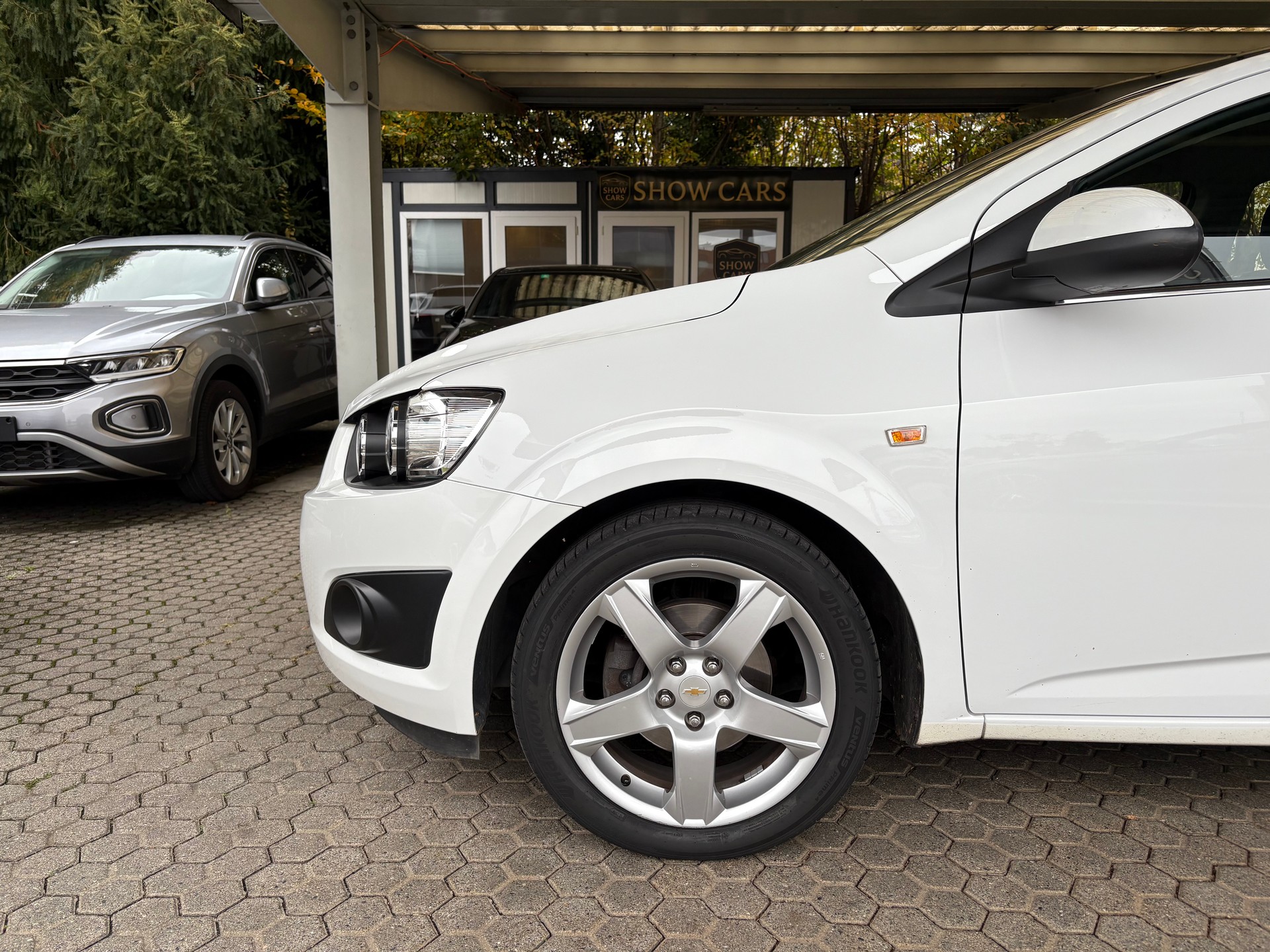 CHEVROLET Aveo 1.6 LTZ-image-1