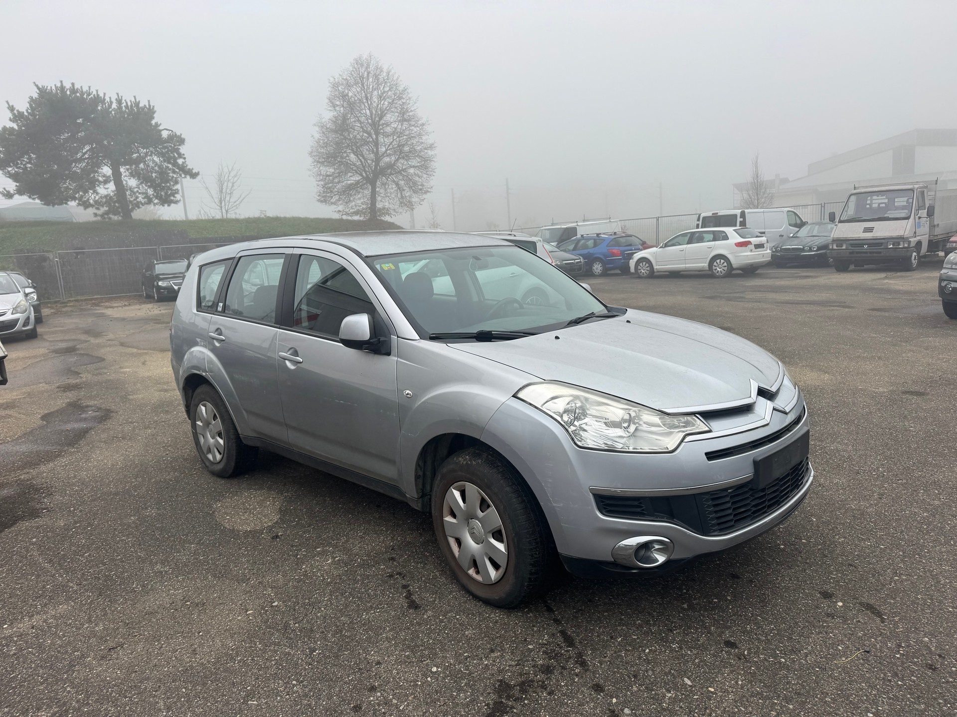 CITROEN C-Crosser 2.2 HDi Essentiel (X)-image-1