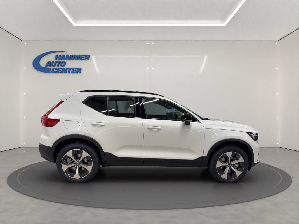 VOLVO XC40 2.0 B4 MH Ultra Dark-image-5