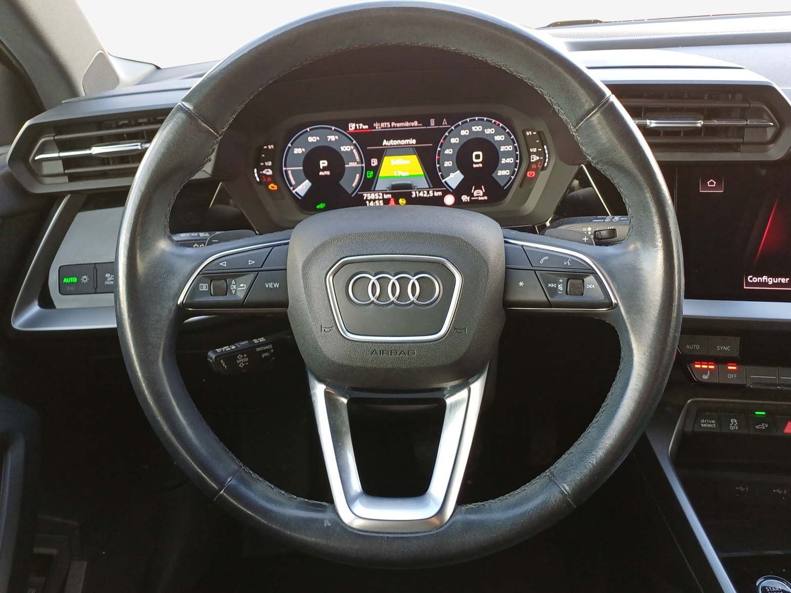 AUDI A3 Sportback 40 TFSI e Attraction S-tronic-image-9