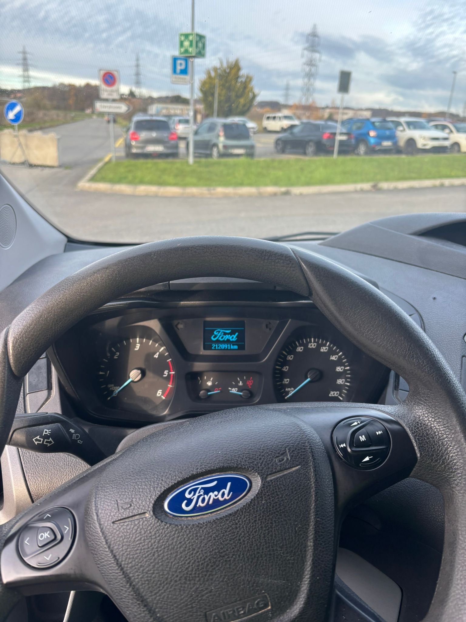 FORD Transit Custom Van 250 L1H1 Startup-image-25