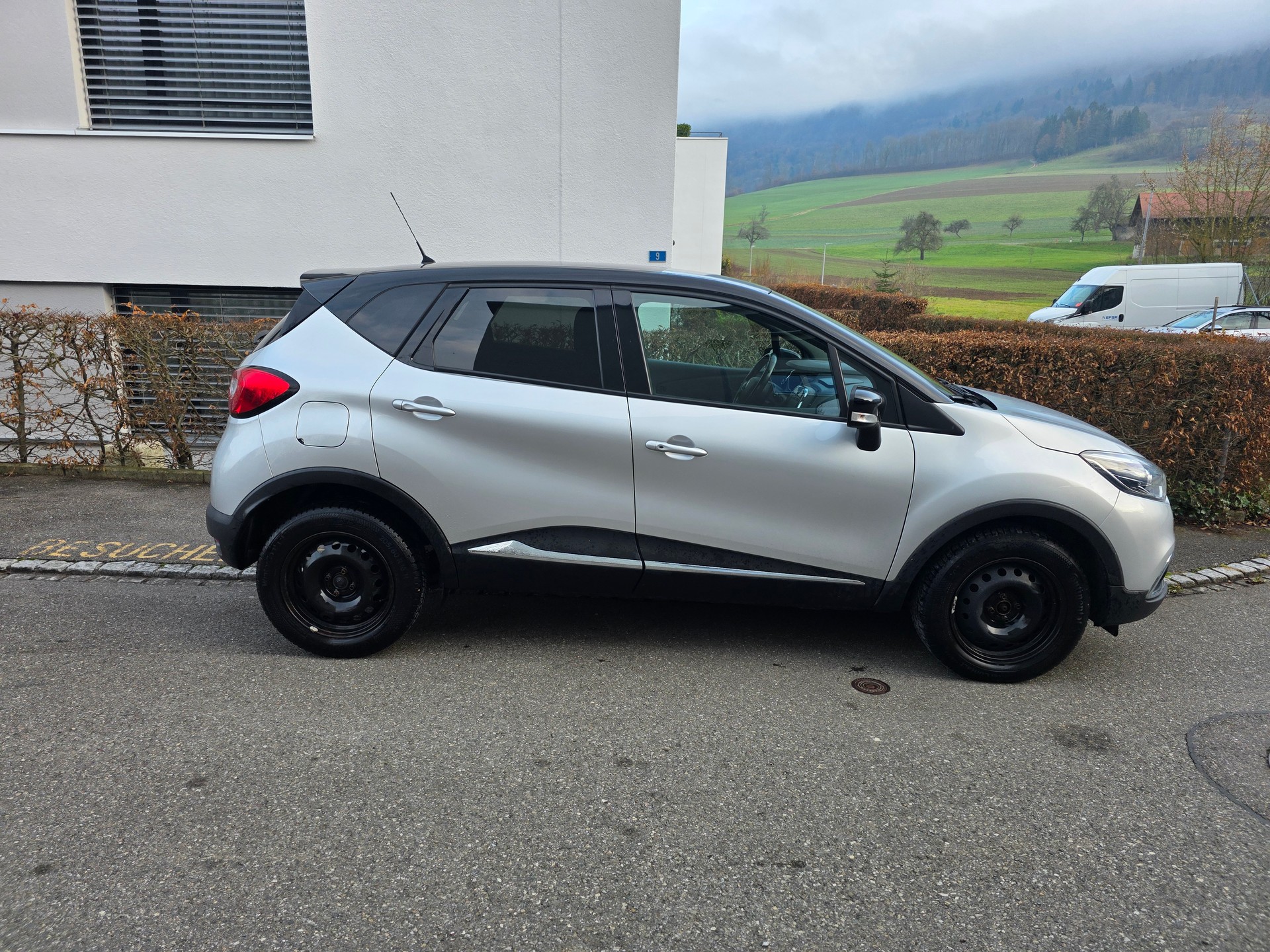 RENAULT Captur 1.5 dCi Intens-showroom-element-3