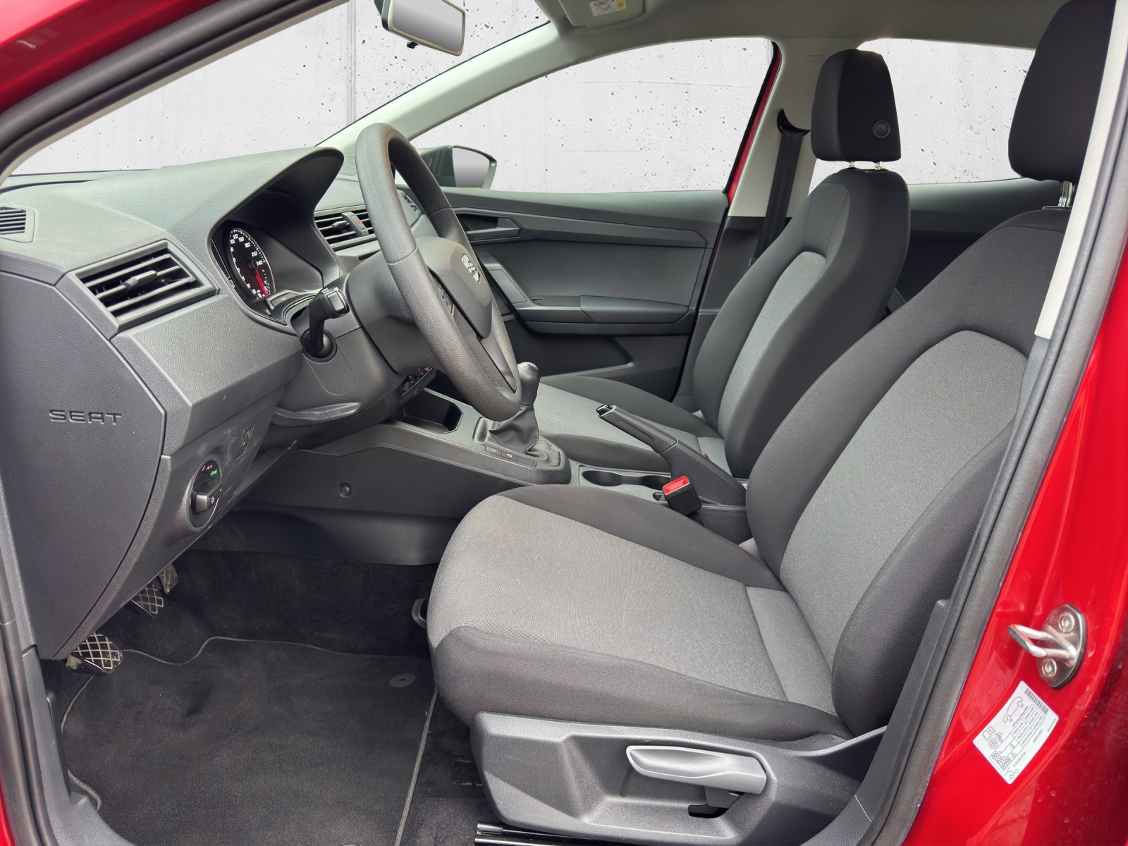 SEAT Ibiza 1.0 EcoTSI Reference-image-8