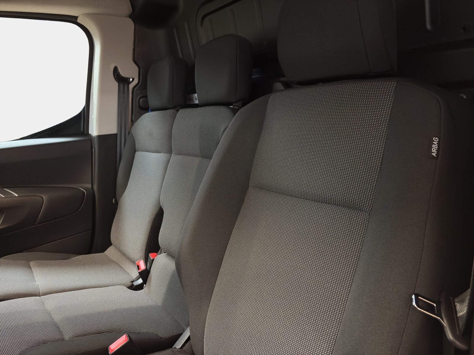 OPEL Combo Cargo 1.5D/102 2.0t Energize Your Business S/S-image-10