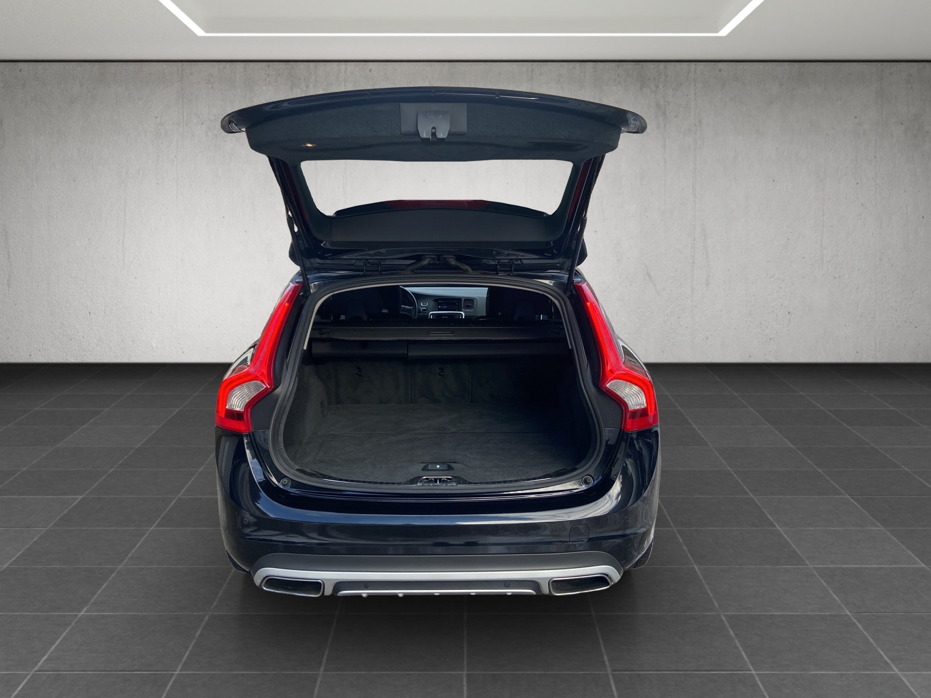 VOLVO V60 D4 AWD Family Edition Geartronic-image-12