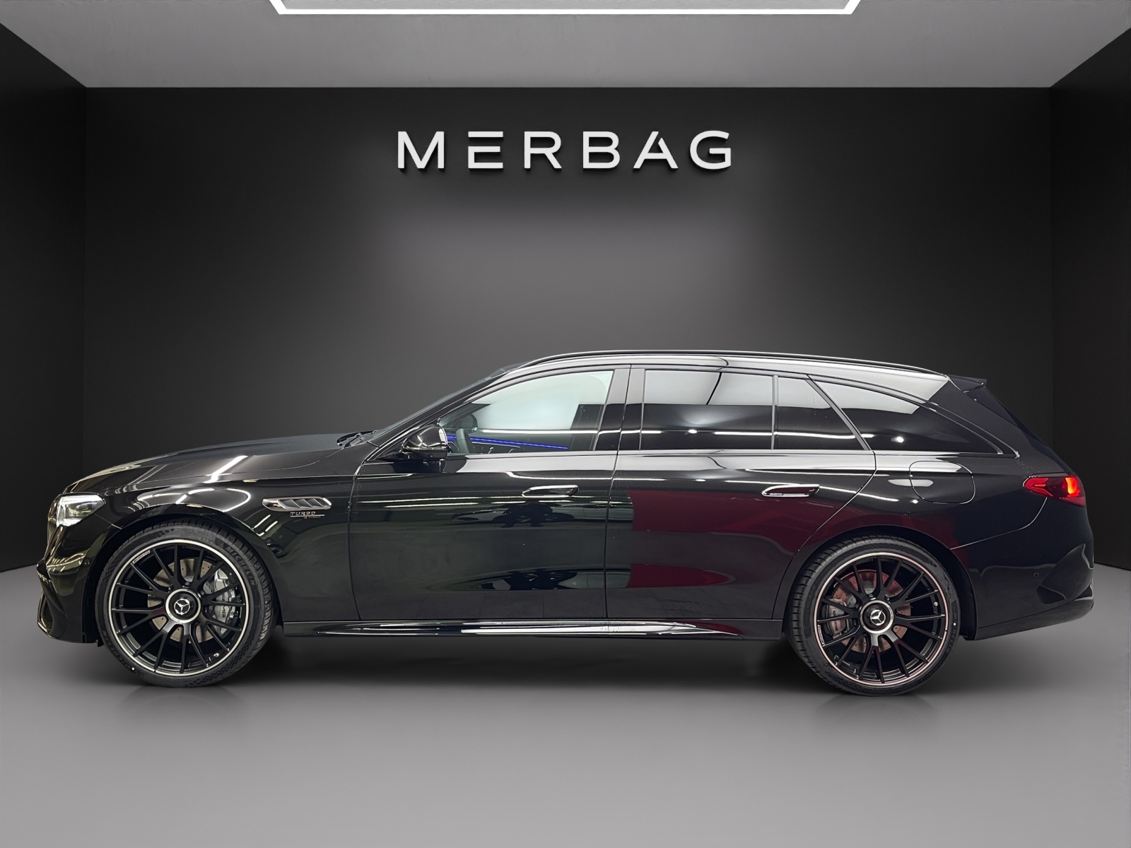 MERCEDES-BENZ E 53 Hybrid 4M+ 9G-Tronic-image-2