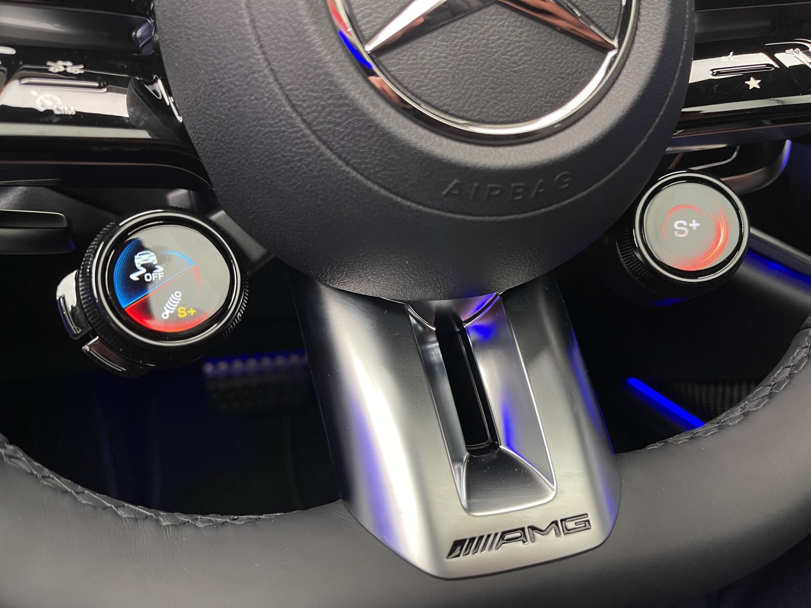 MERCEDES-BENZ E 53 Hybrid 4M+ 9G-Tronic-image-14