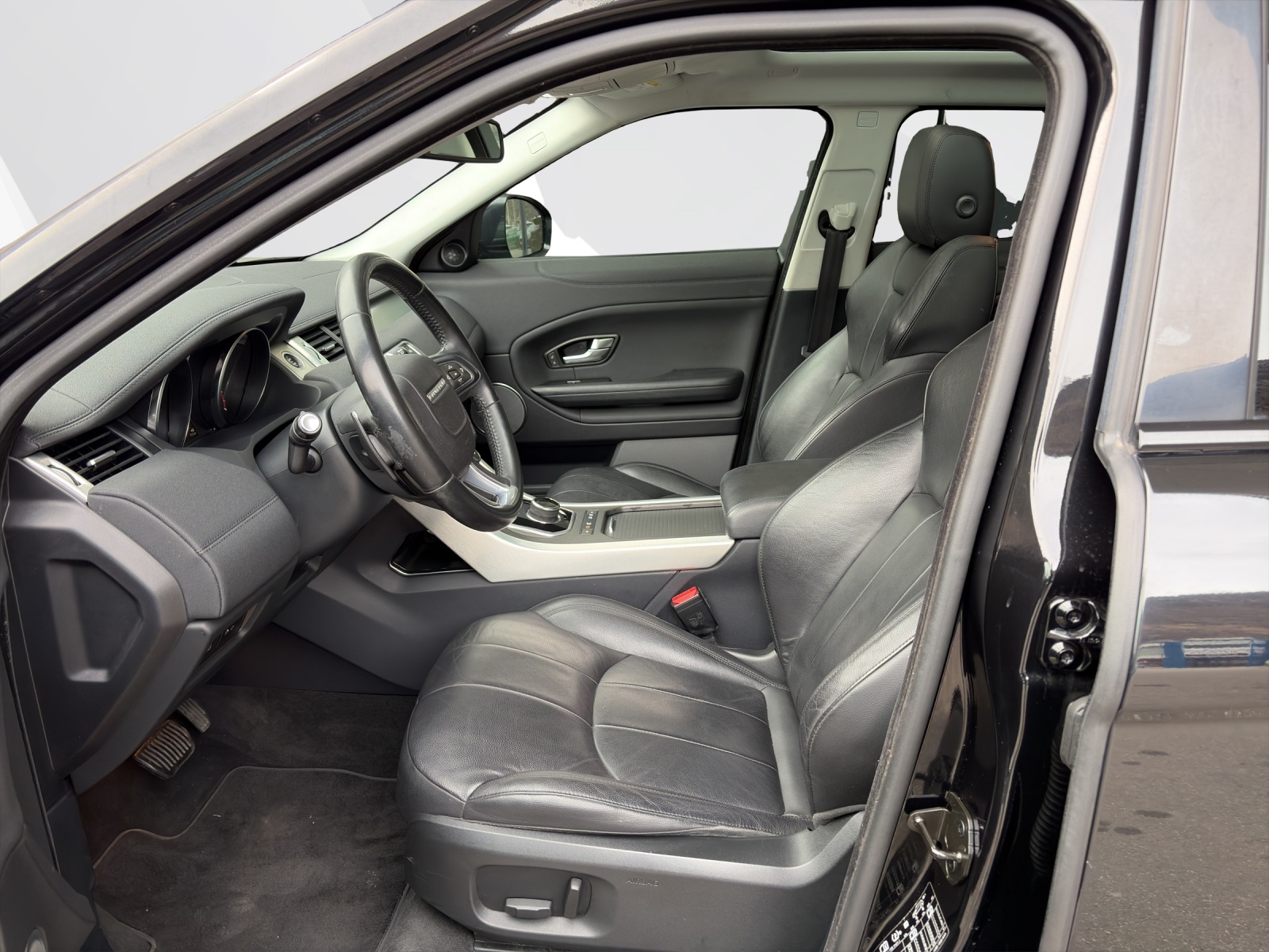 LAND ROVER Range Rover Evoque 2.0 Si4 SE-image-9