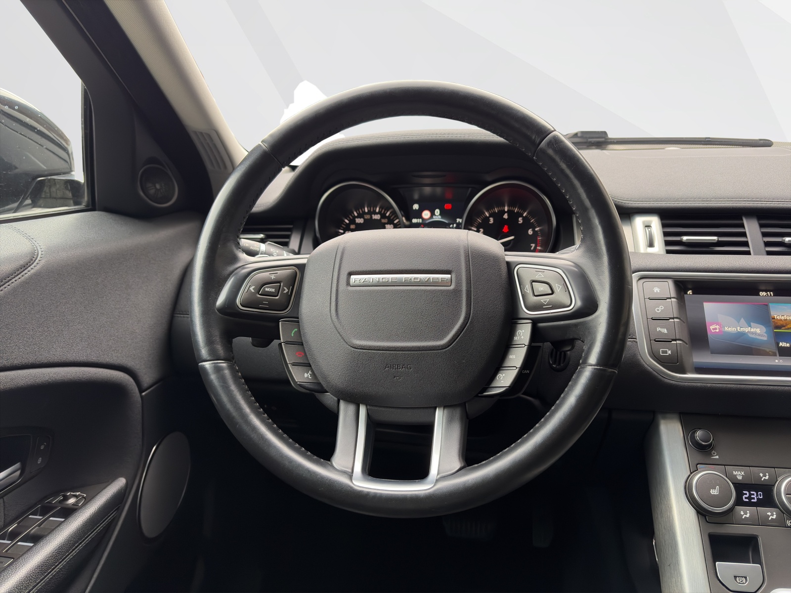 LAND ROVER Range Rover Evoque 2.0 Si4 SE-image-11