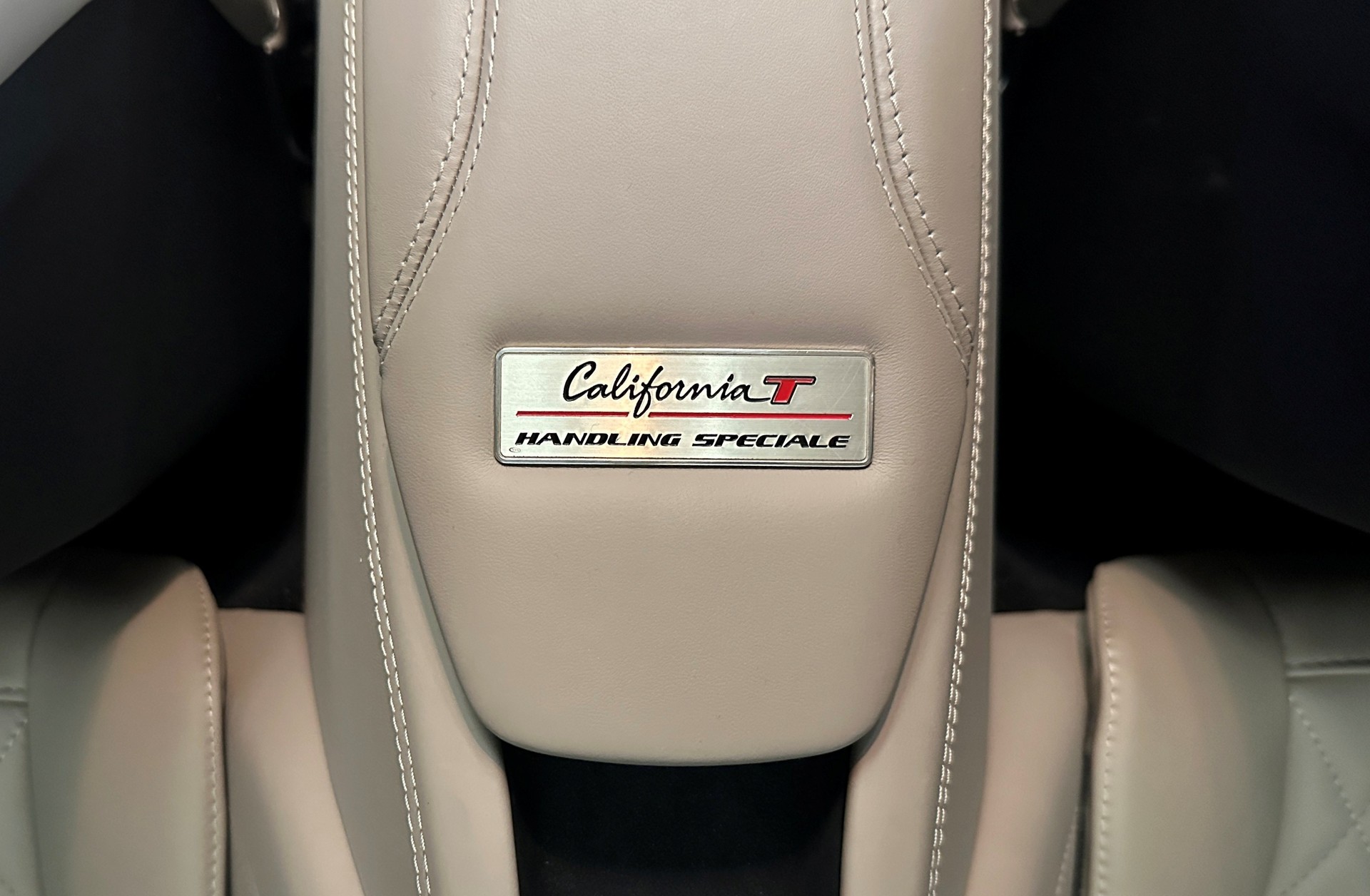 FERRARI California 3.9 V8 T / Handling Speciale 2016-image-14