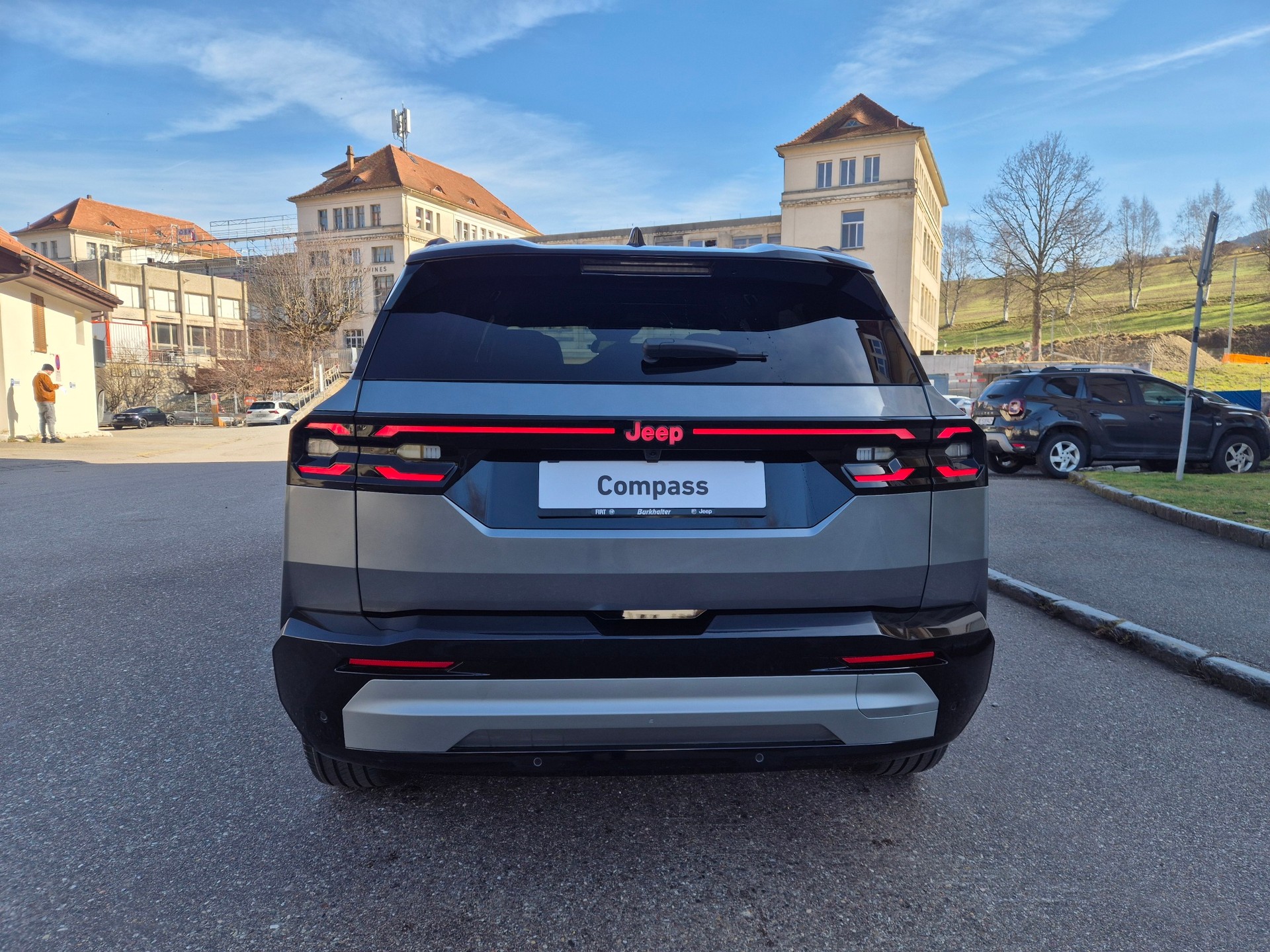JEEP Compass 1.2 T e-Hybrid First Edition-image-3
