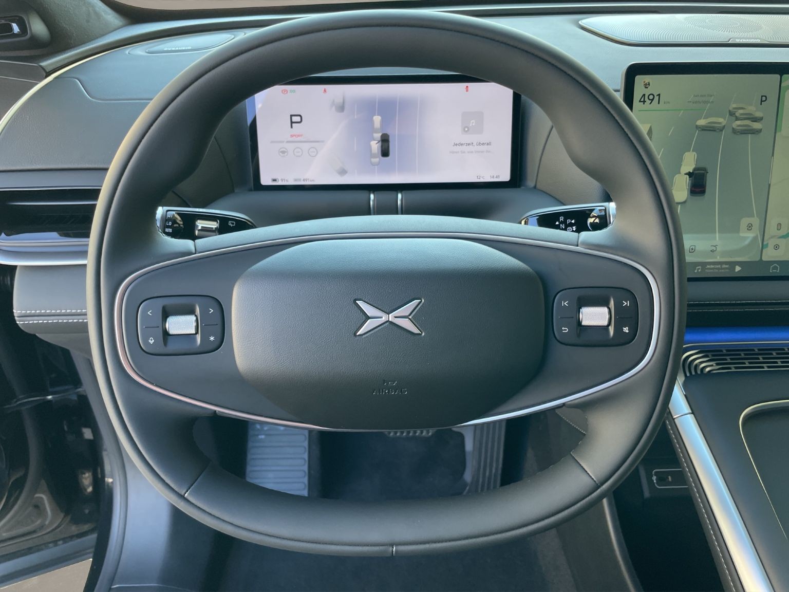 XPENG G9 Performance AWD-image-5