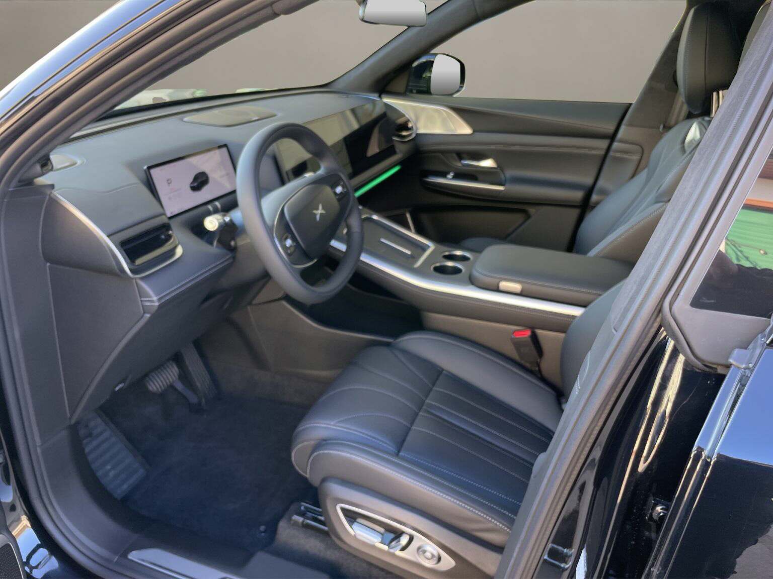 XPENG G9 Performance AWD-image-4