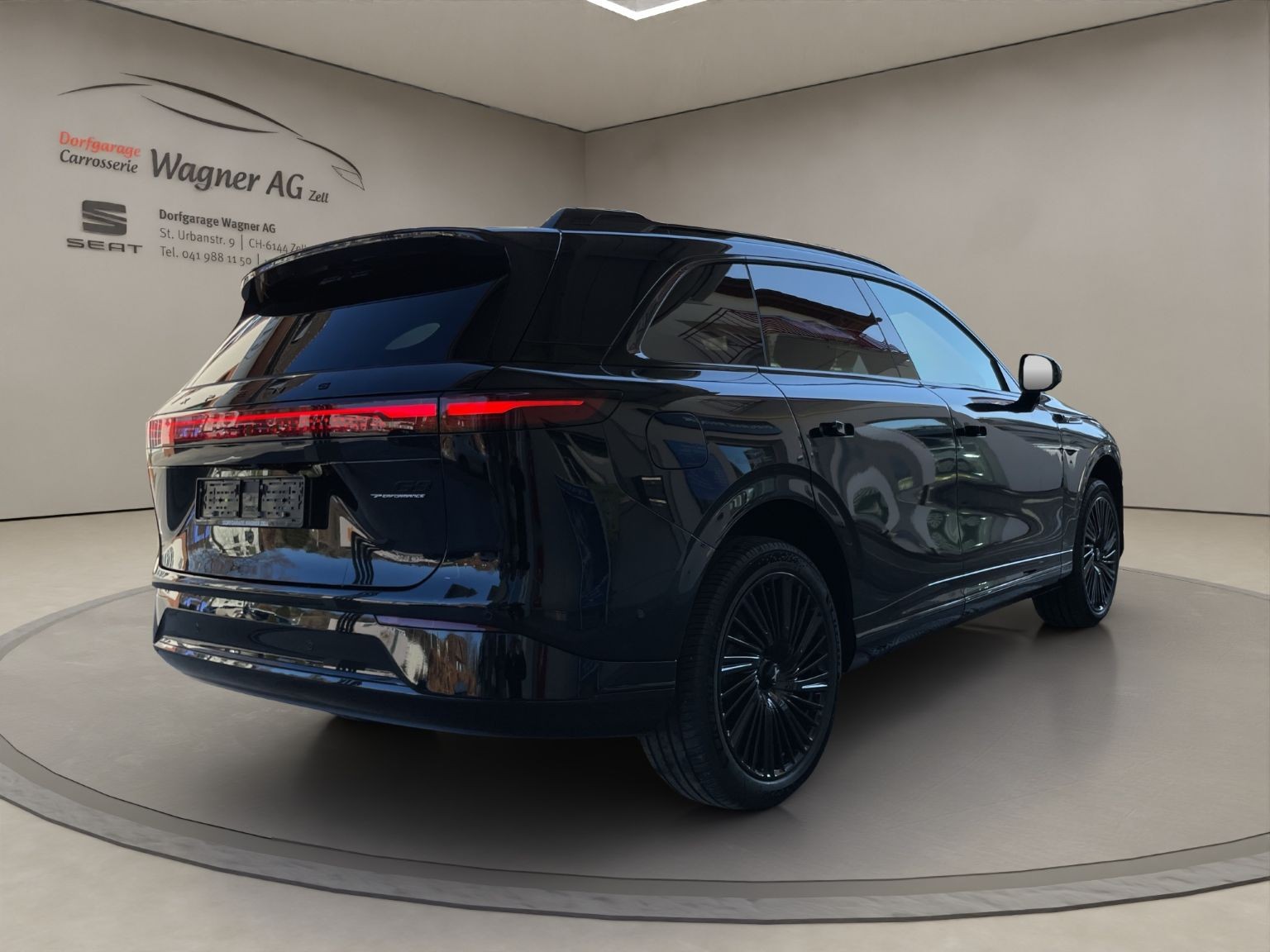 XPENG G9 Performance AWD-image-3