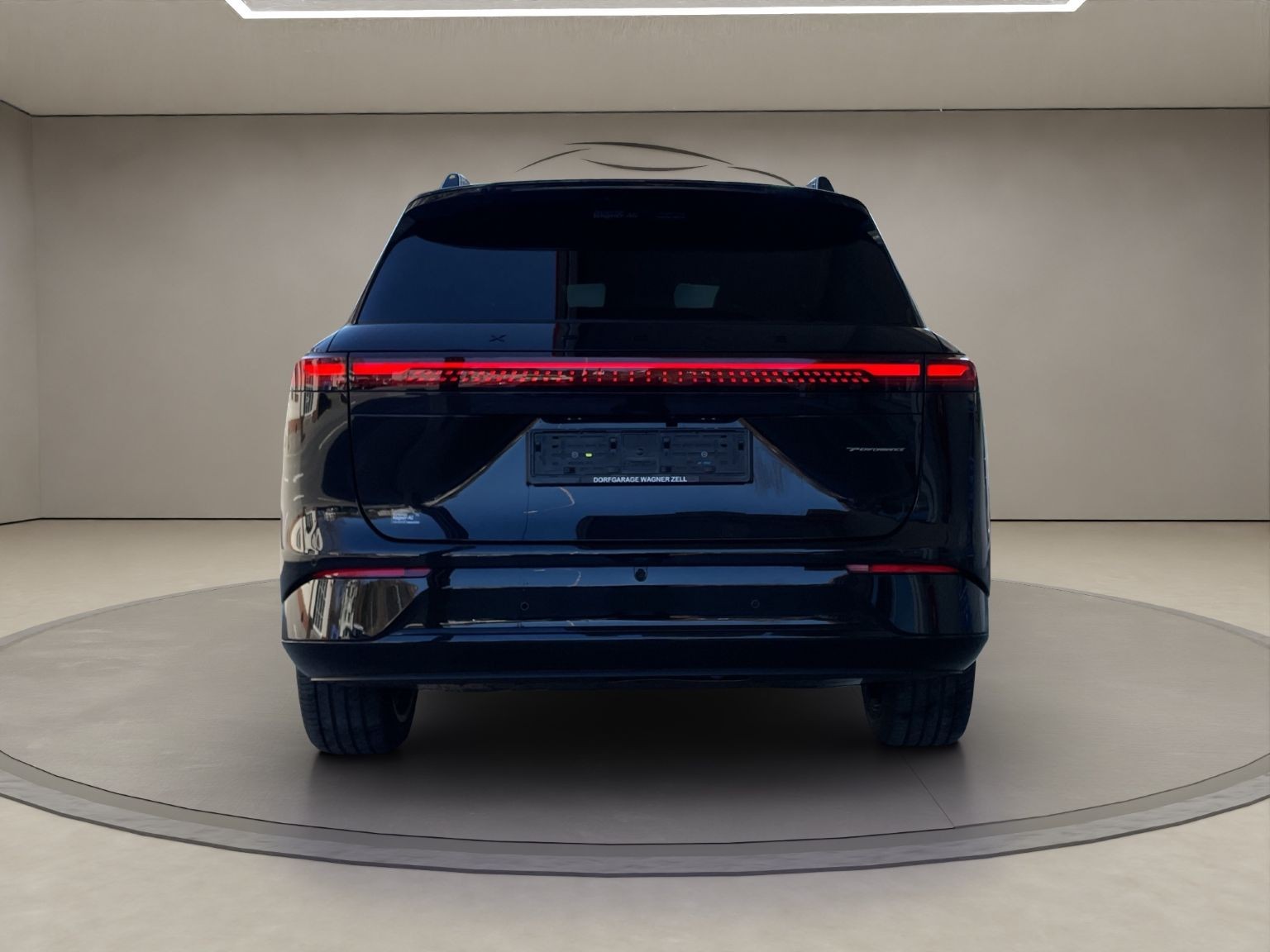XPENG G9 Performance AWD-image-2