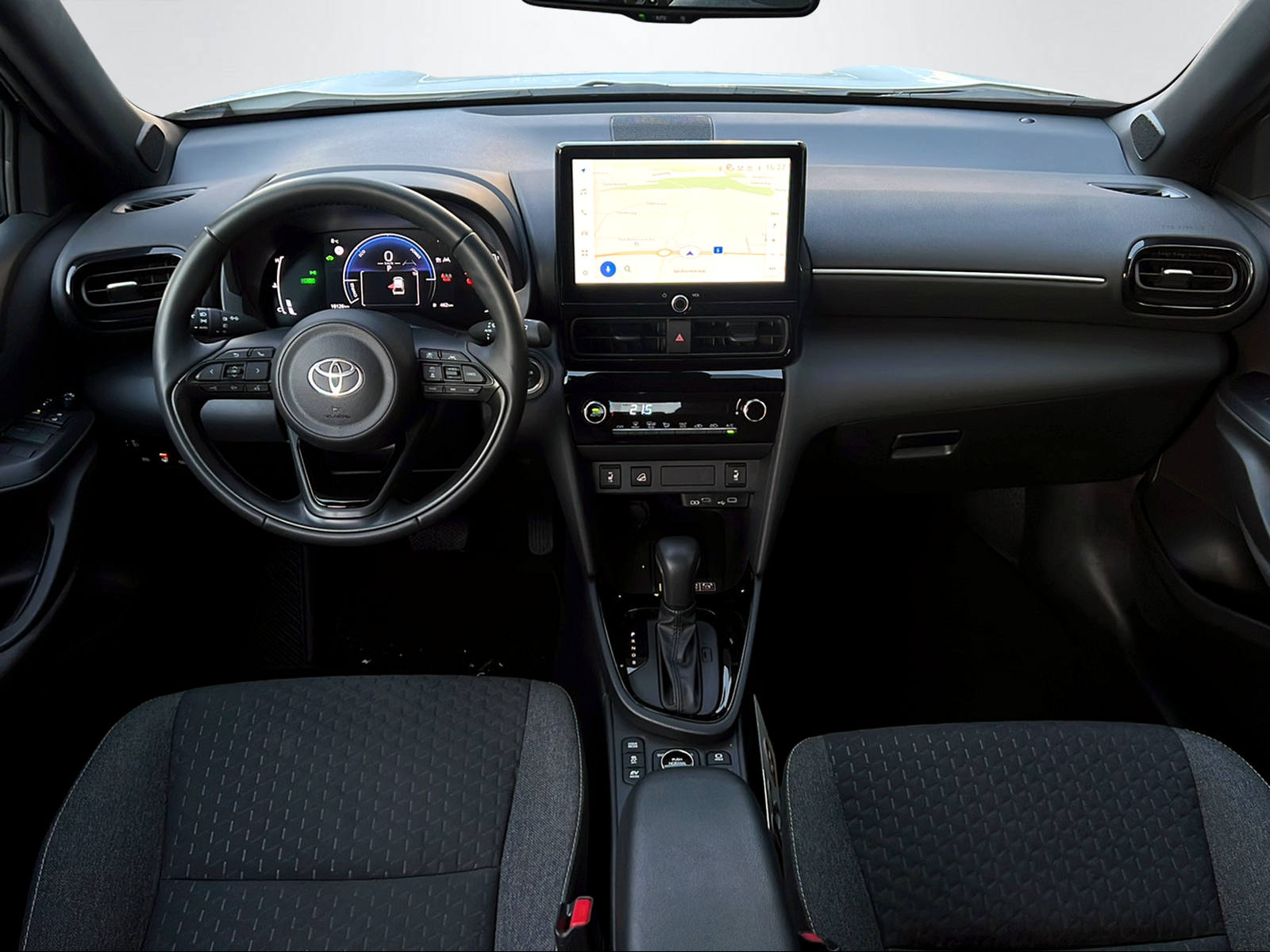TOYOTA Yaris Cross 1.5 VVT-i HSD Trend AWD-i-image-11