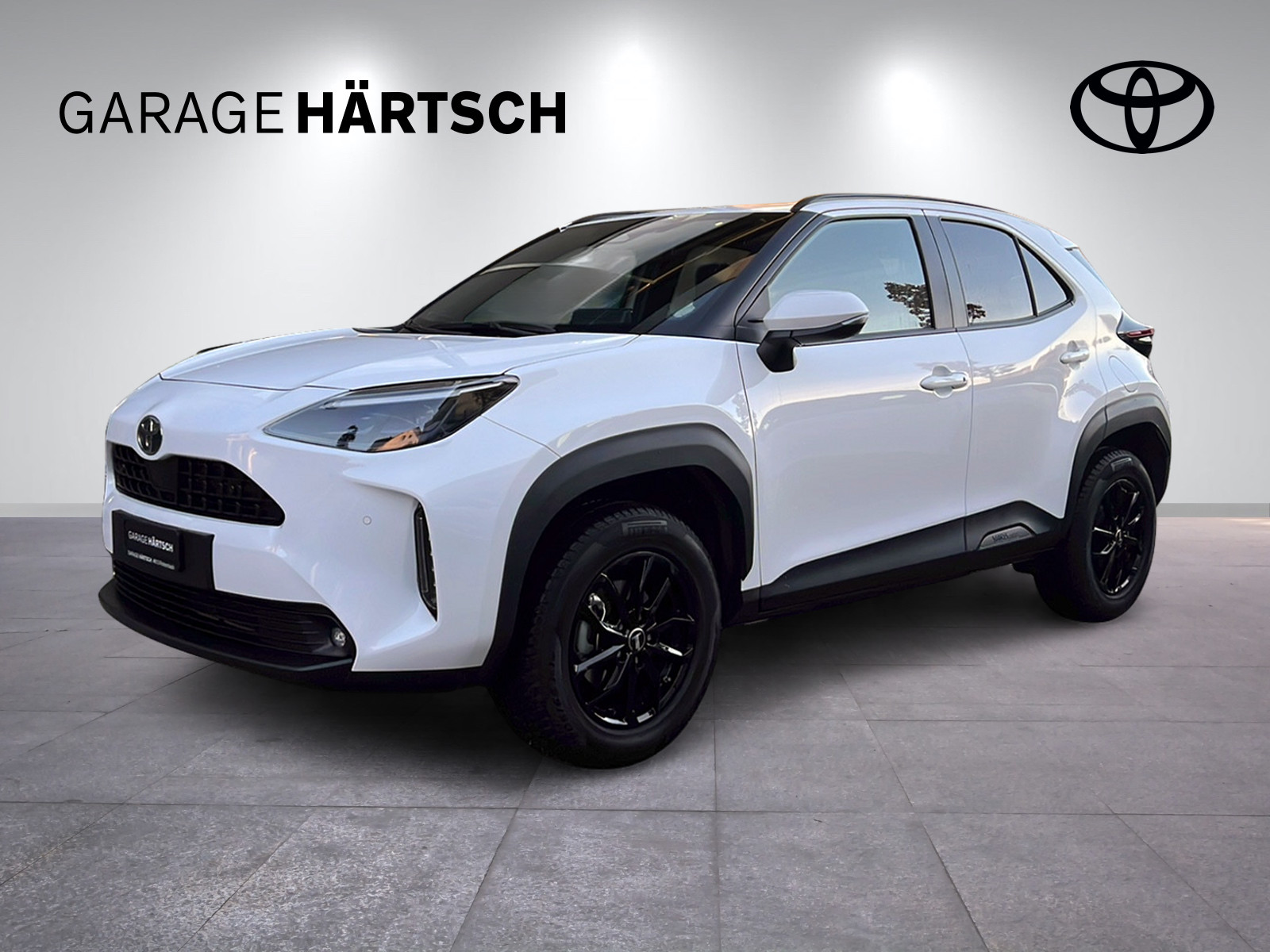 TOYOTA Yaris Cross 1.5 VVT-i HSD Trend AWD-i-image-0