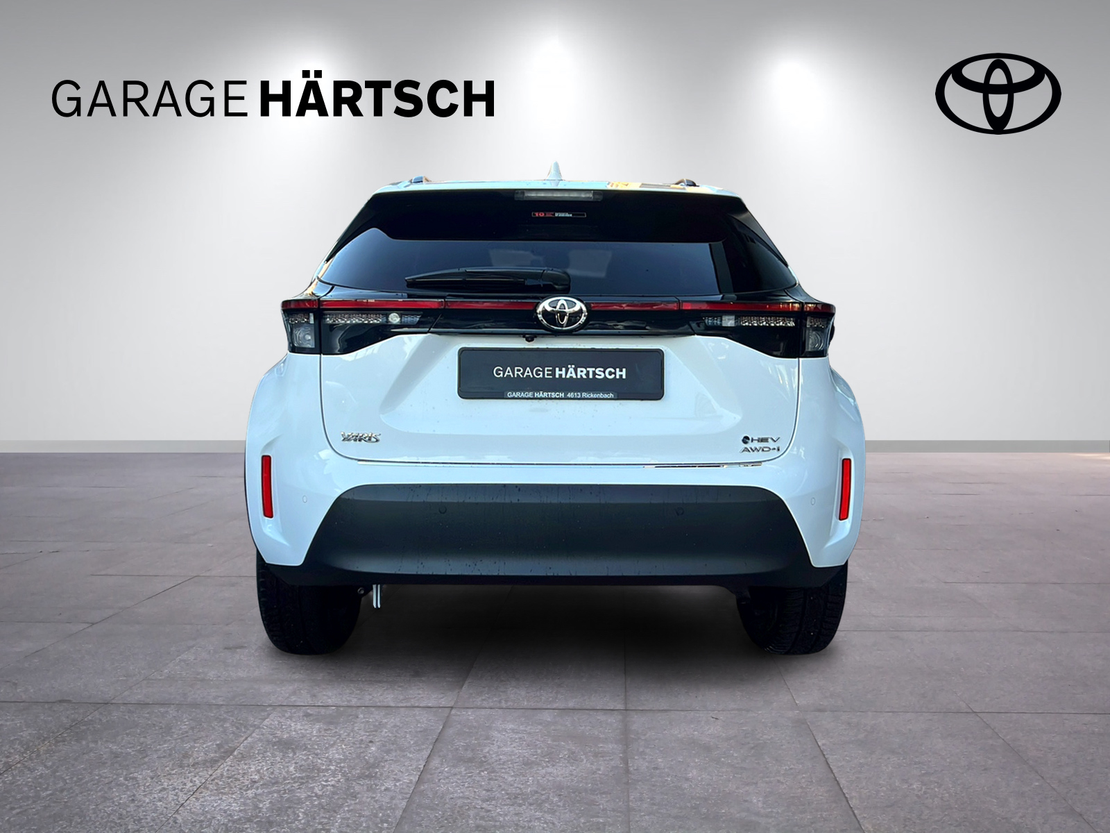 TOYOTA Yaris Cross 1.5 VVT-i HSD Trend AWD-i-image-4