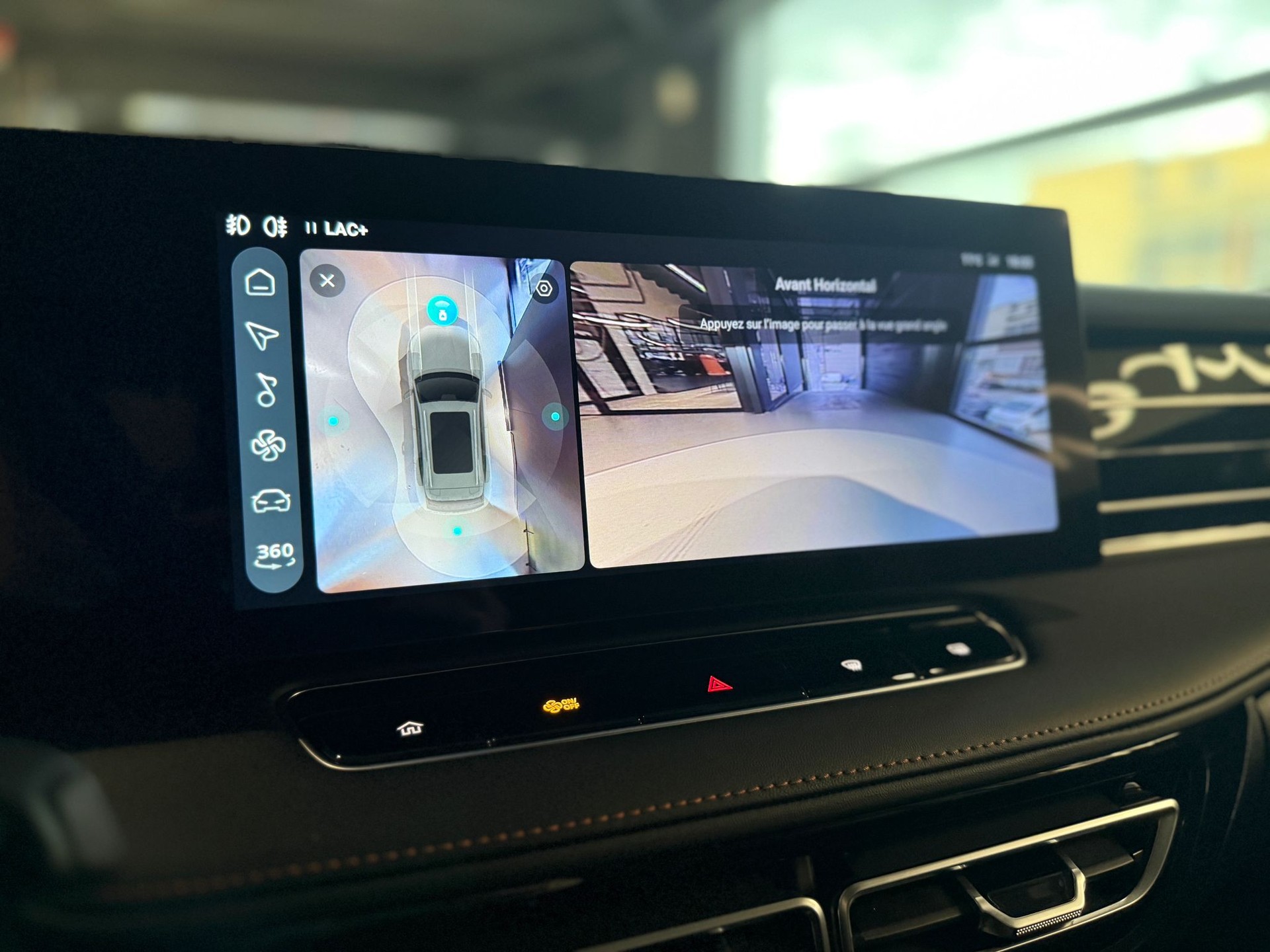 MG HS 1.5 T PHEV Luxury-image-16