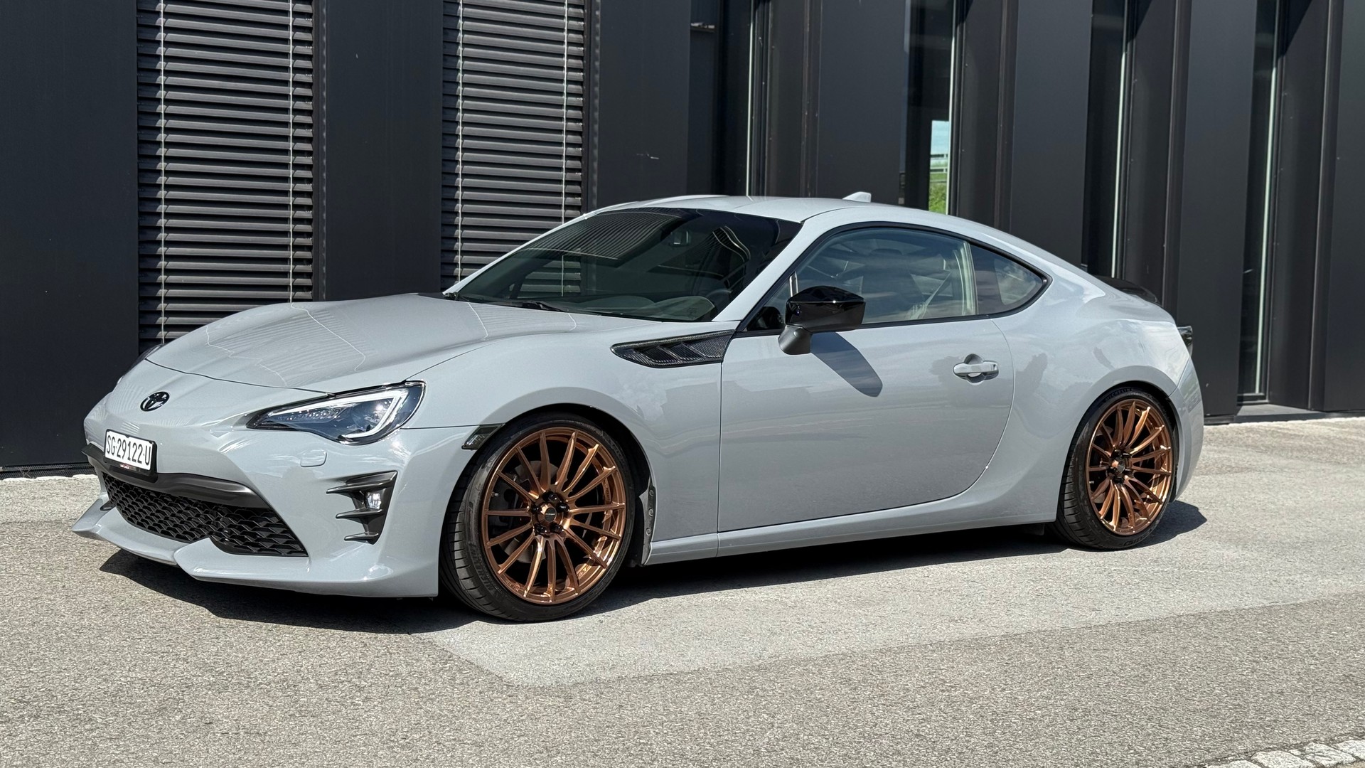 TOYOTA GT 86 2.0 D-4S Race♦️320 PS*Spezial Lackierung*Umbaukosten ca. CHF 60`000.-! ♦️-image-6
