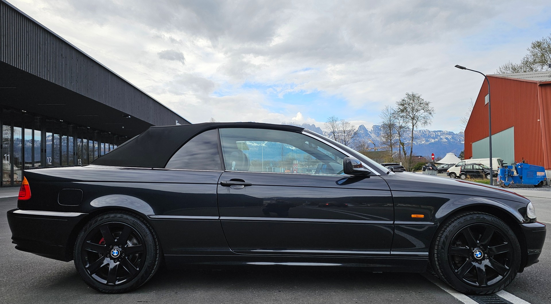 BMW Cabrio-image-4