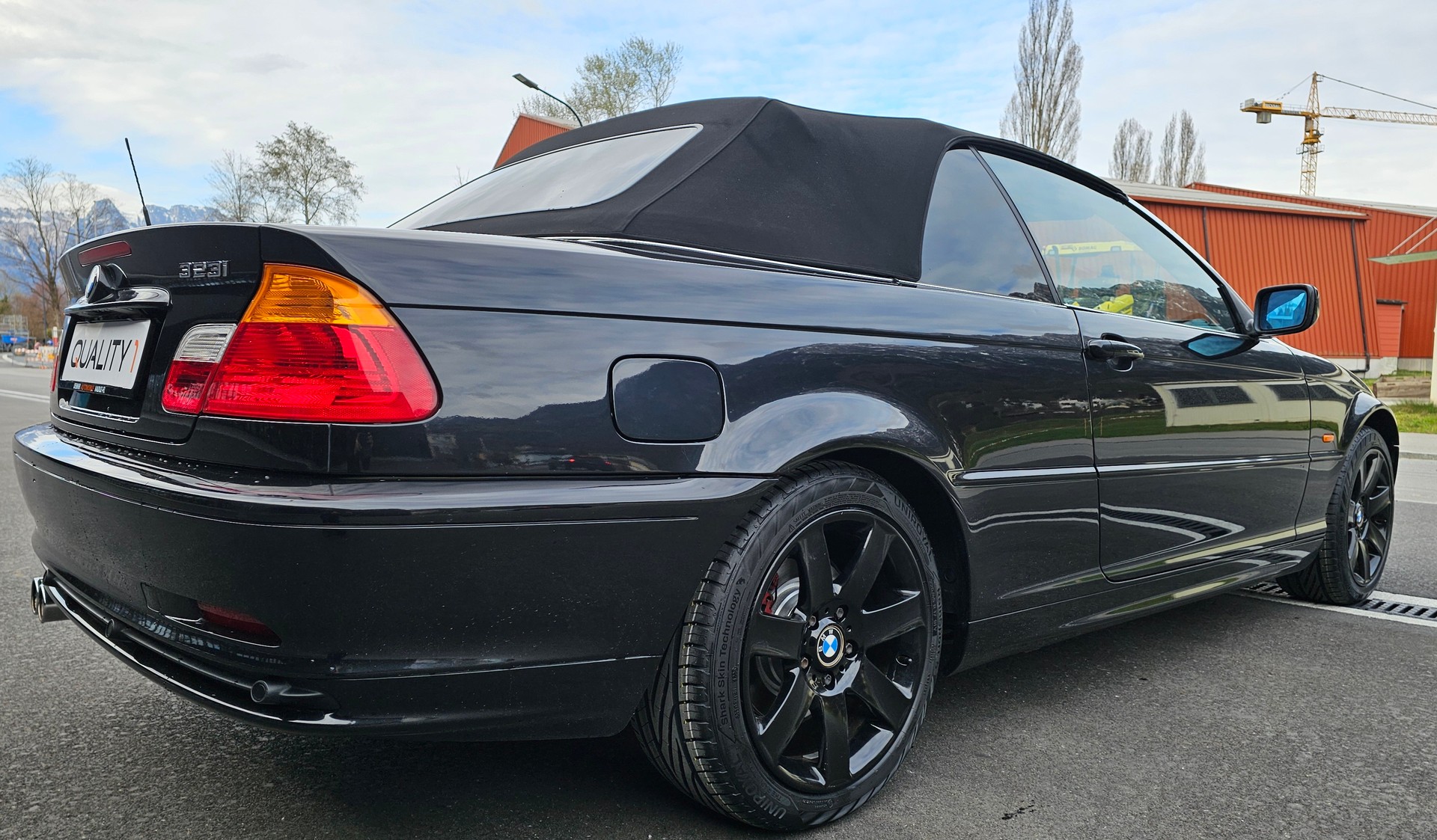 BMW Cabrio-image-5