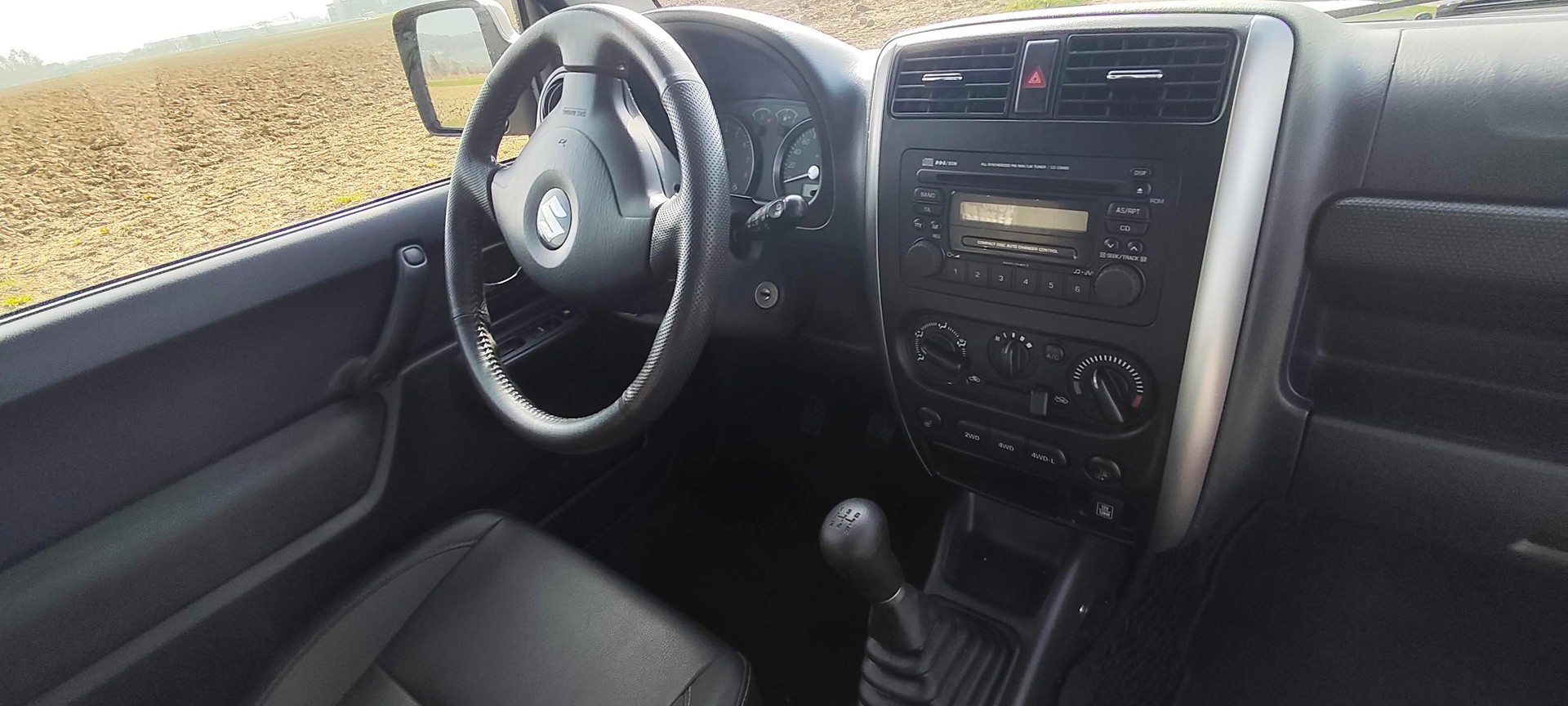 SUZUKI Jimny 1.3 16V GL Top Sergio Cellano 30 km/h-image-3
