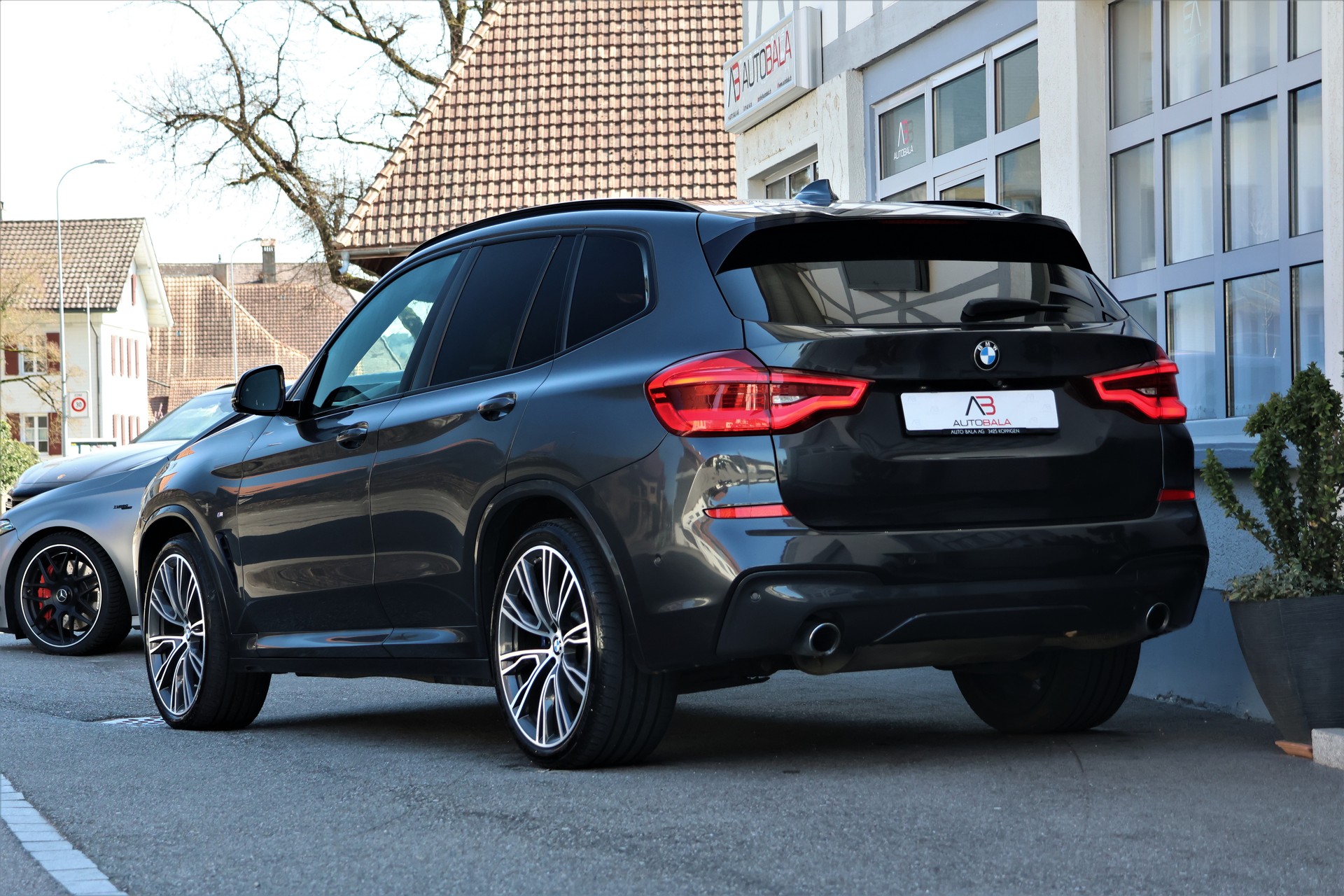 BMW X3 xDrive 30d M Sport Steptronic (CH)-image-2