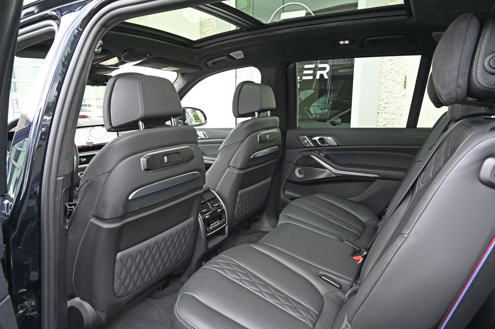 BMW X7 xDrive 48V M60i Steptronic M Sport Pro-image-19