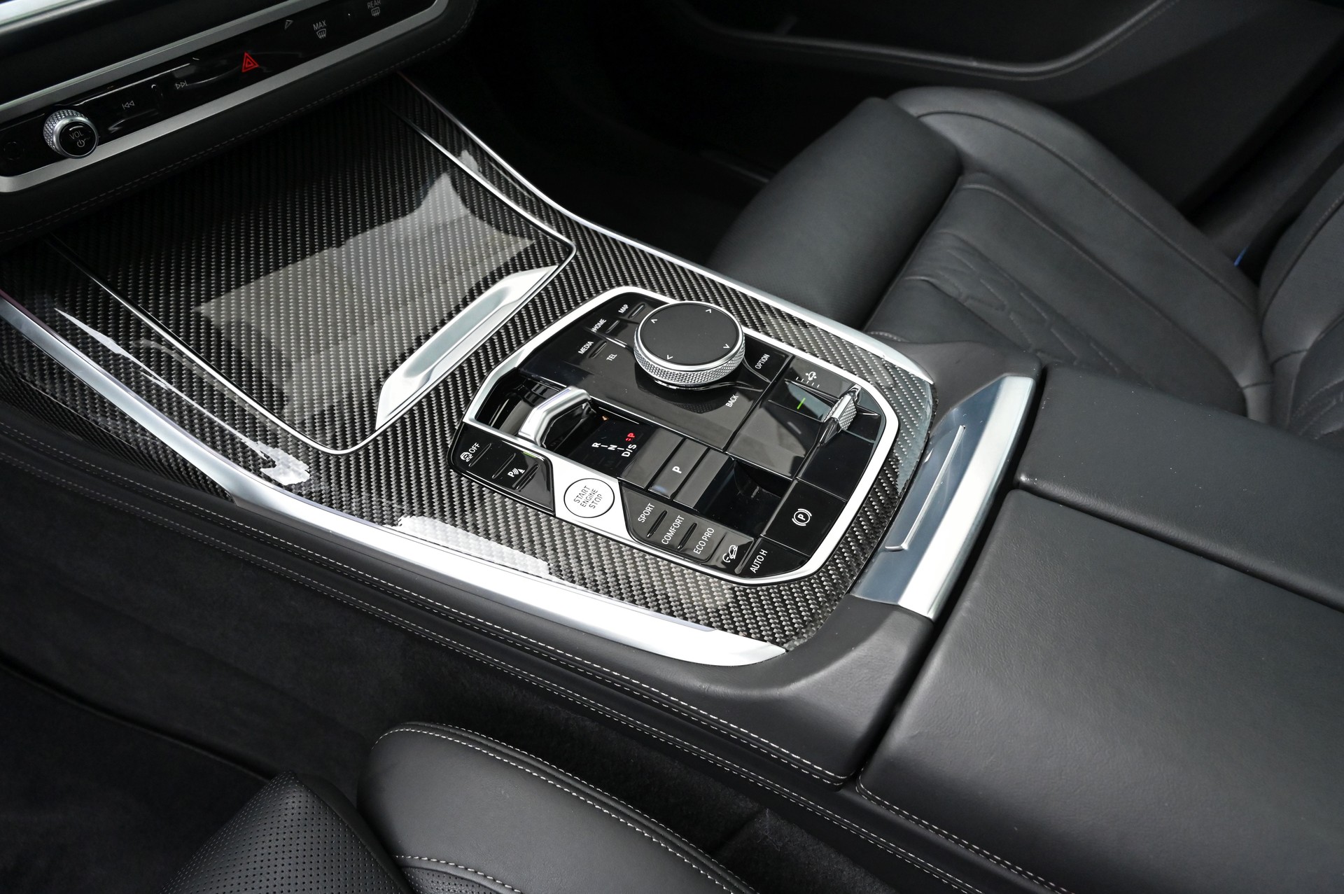 BMW X7 xDrive 48V M60i Steptronic M Sport Pro-image-17