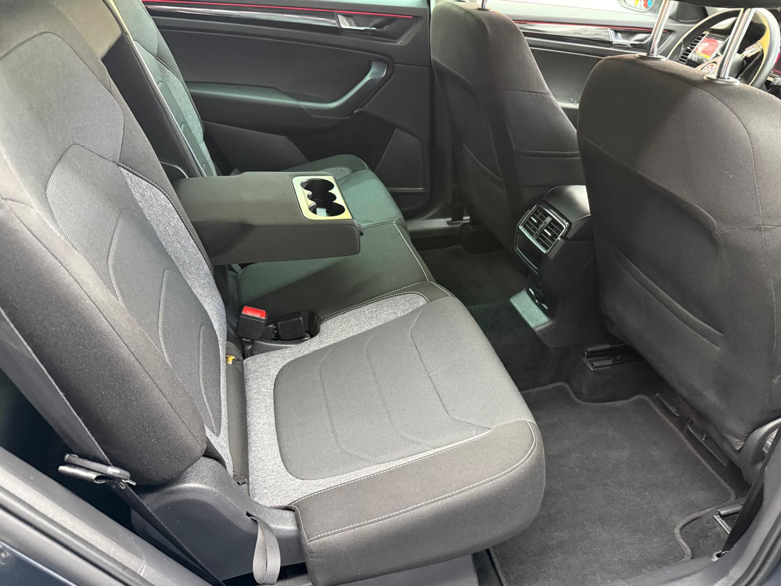 SKODA Kodiaq 2.0 TSI 4x4 Sport Line-image-13