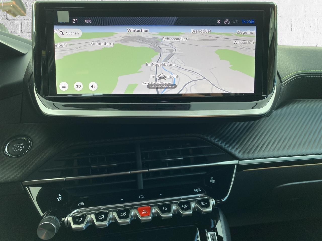 PEUGEOT 208 1.2 Hybrid 145 GT-image-13