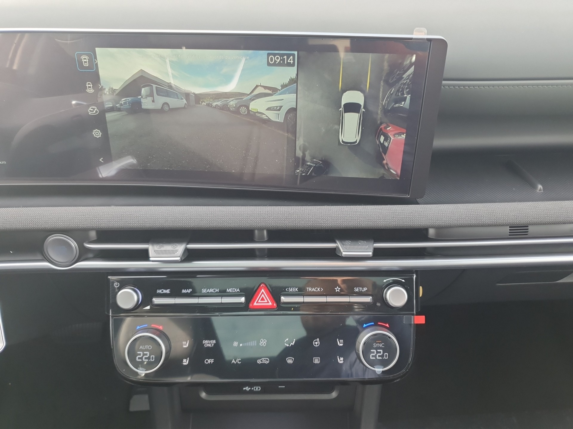 HYUNDAI Tucson 1.6 PHEV 20th Anniversary 4WD-image-8
