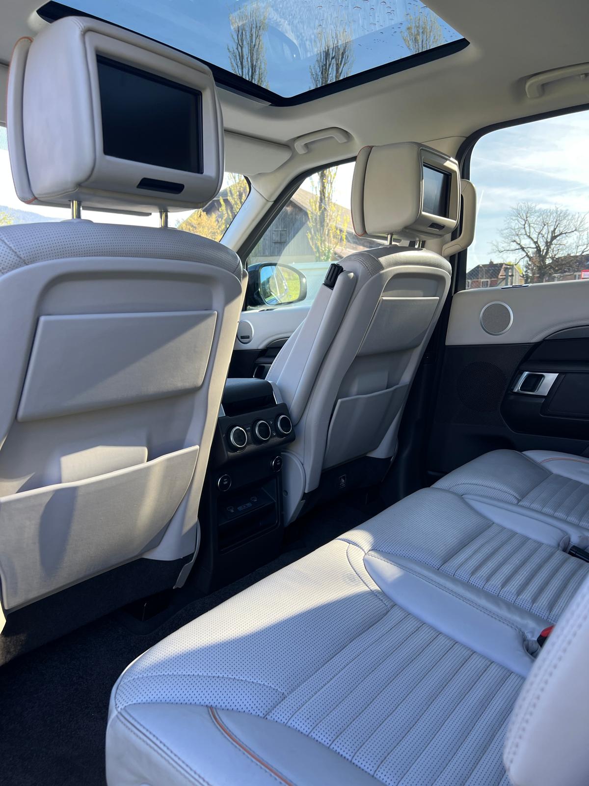 LAND ROVER Discovery 3.0 TD6 HSE Automatic-image-19
