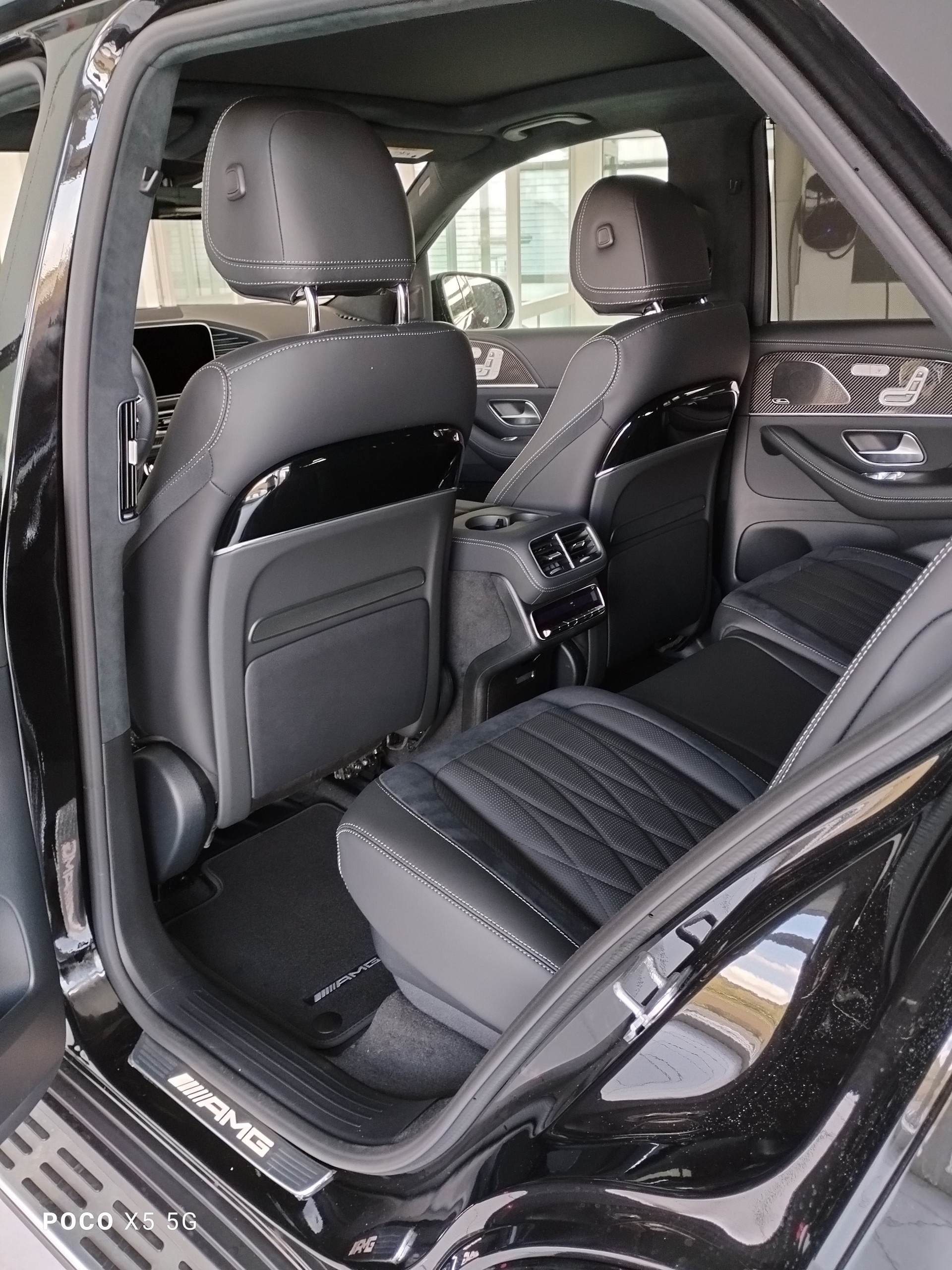 MERCEDES-BENZ GLE 63 S AMG 4Matic+-image-11