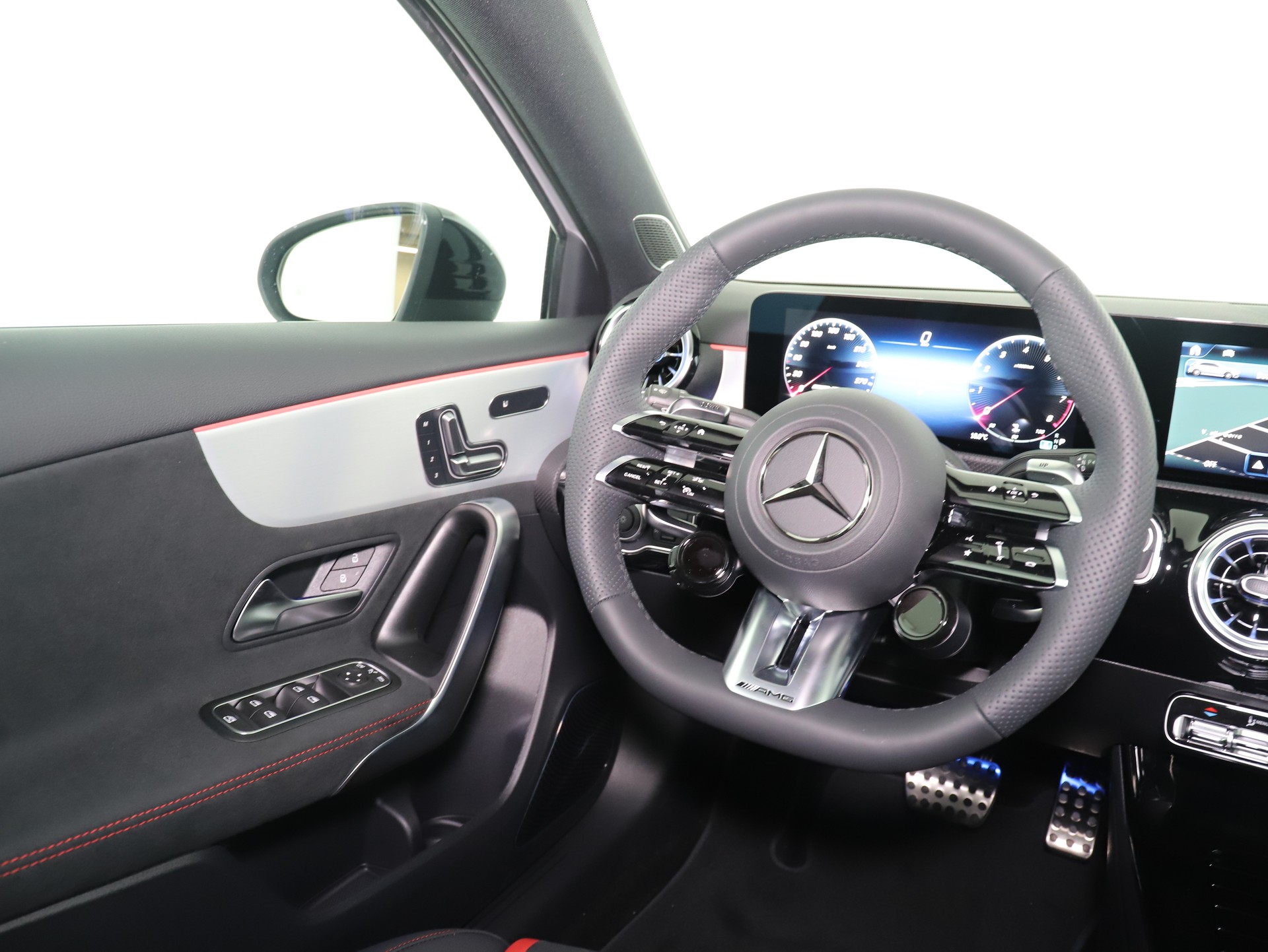 MERCEDES-BENZ A AMG 45 S 4Matic 8G-DCT-image-13