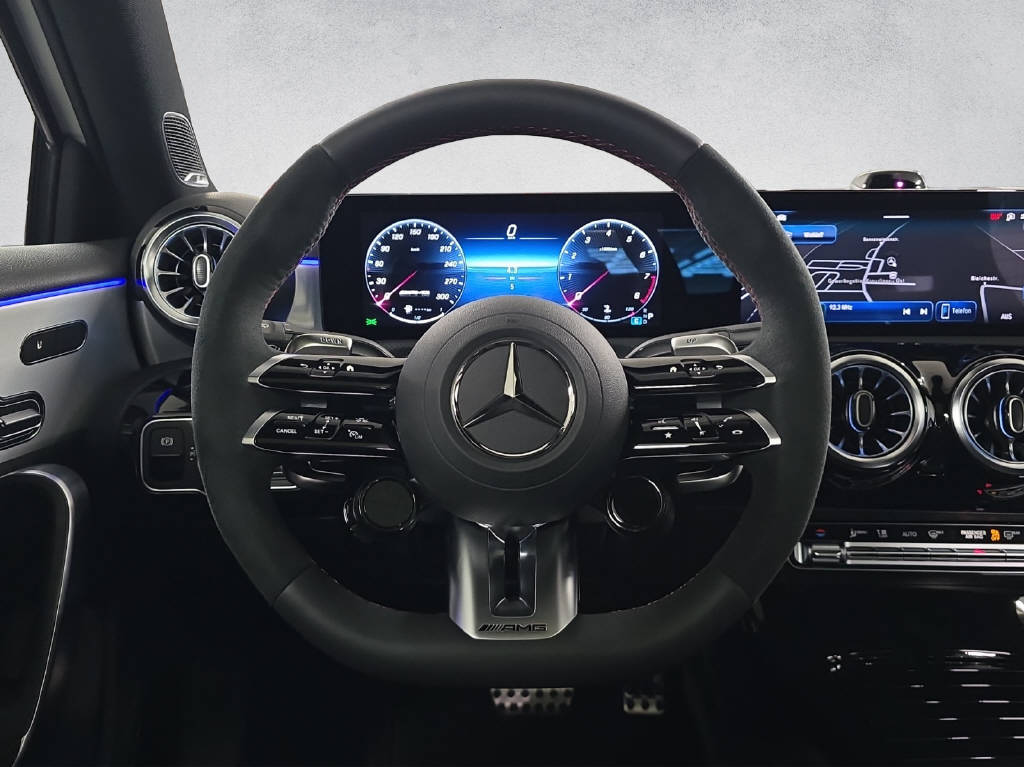 MERCEDES-BENZ A 45 S AMG 4matic+-image-11