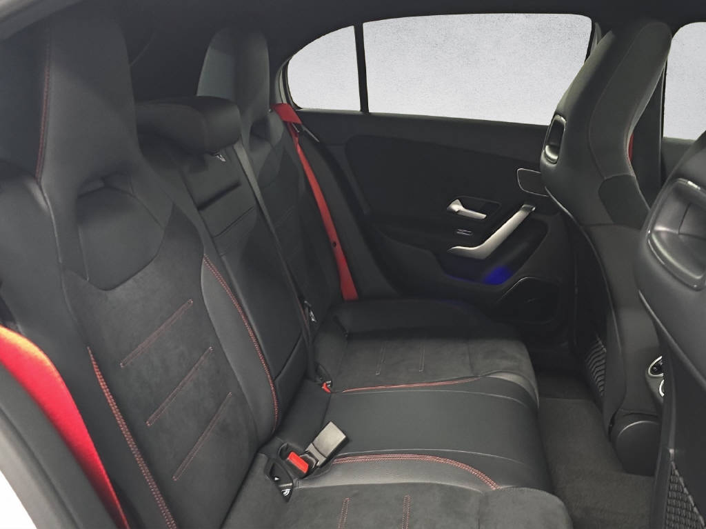 MERCEDES-BENZ A 45 S AMG 4matic+-image-12