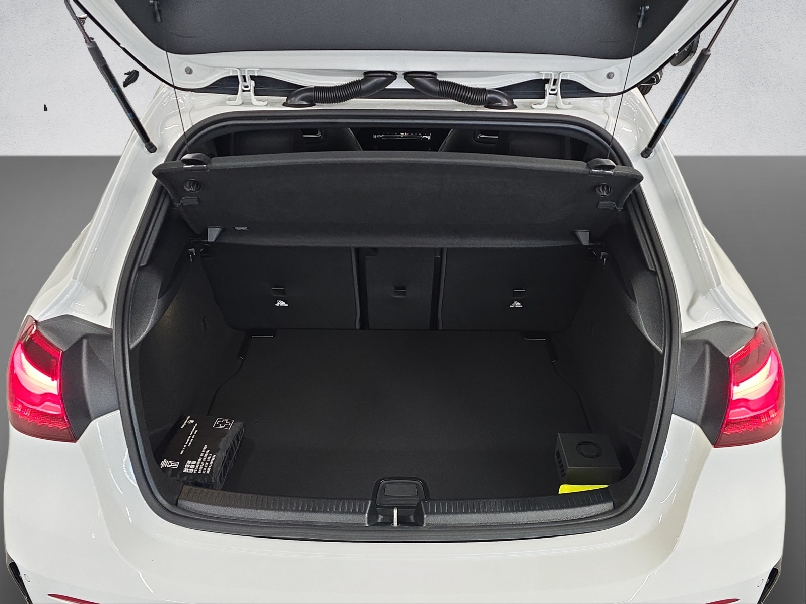 MERCEDES-BENZ A 45 S AMG 4matic+-image-8