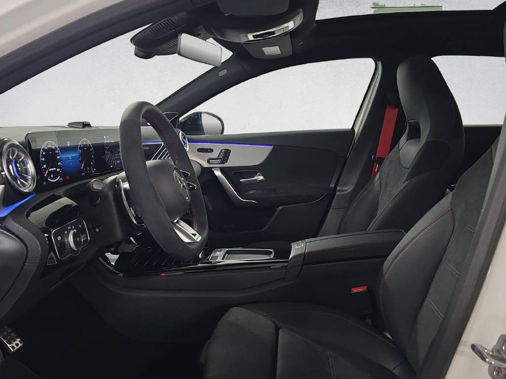 MERCEDES-BENZ A 45 S AMG 4matic+-image-9